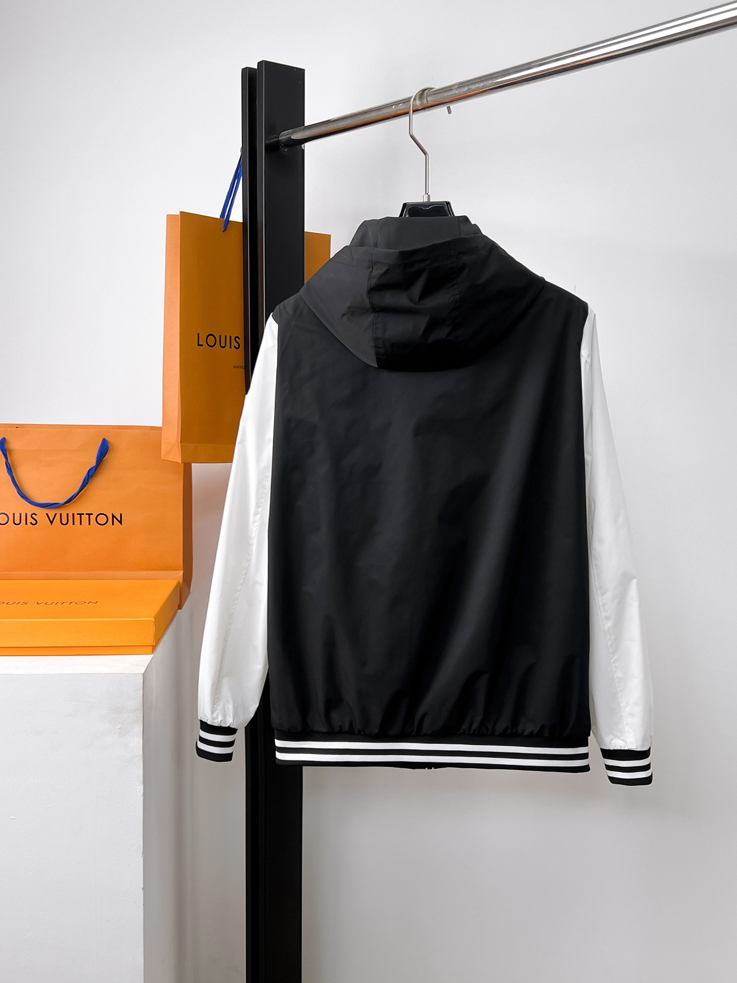 Moncler Male Jacket M-l-xl