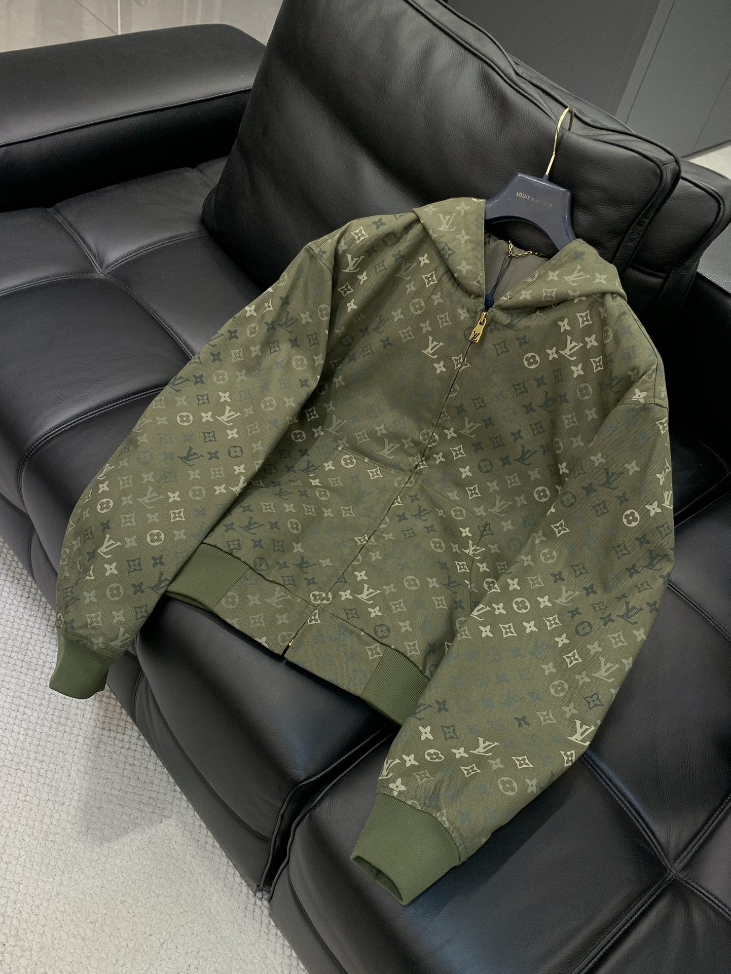 Louis Vuitton Basic Clothing Hooded S-l-xl
