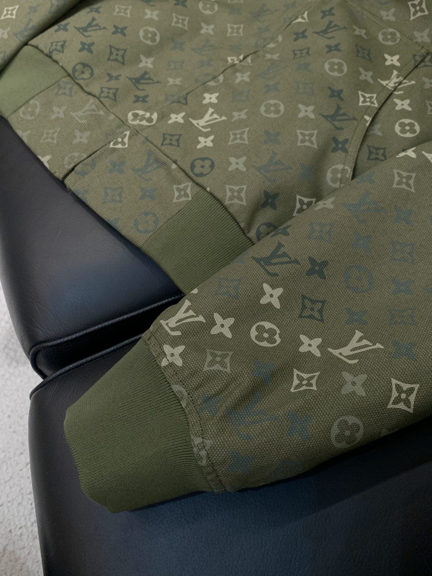 Louis Vuitton Basic Clothing Hooded S-l-xl