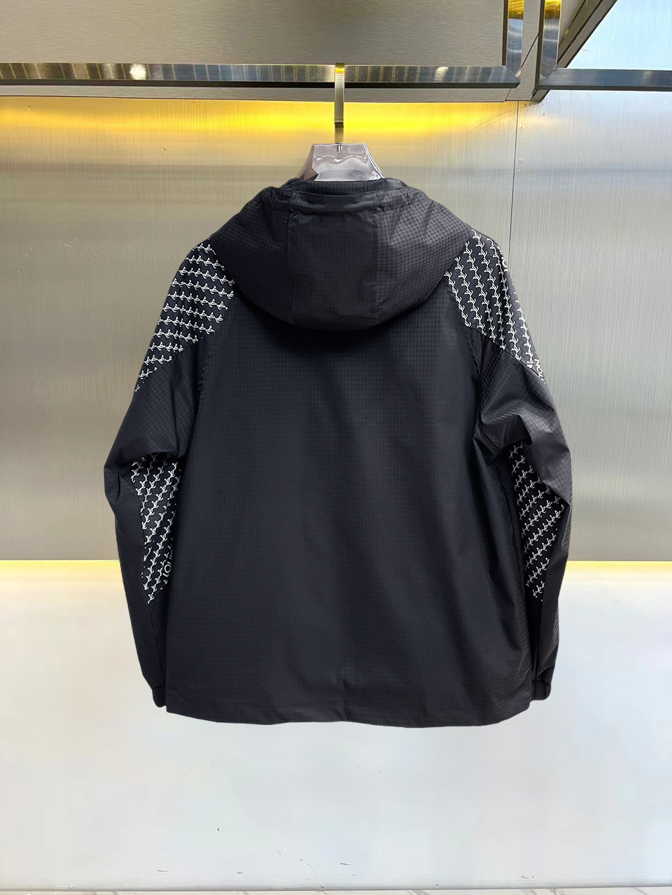 Louis Vuitton Male Jacket M-l-xl