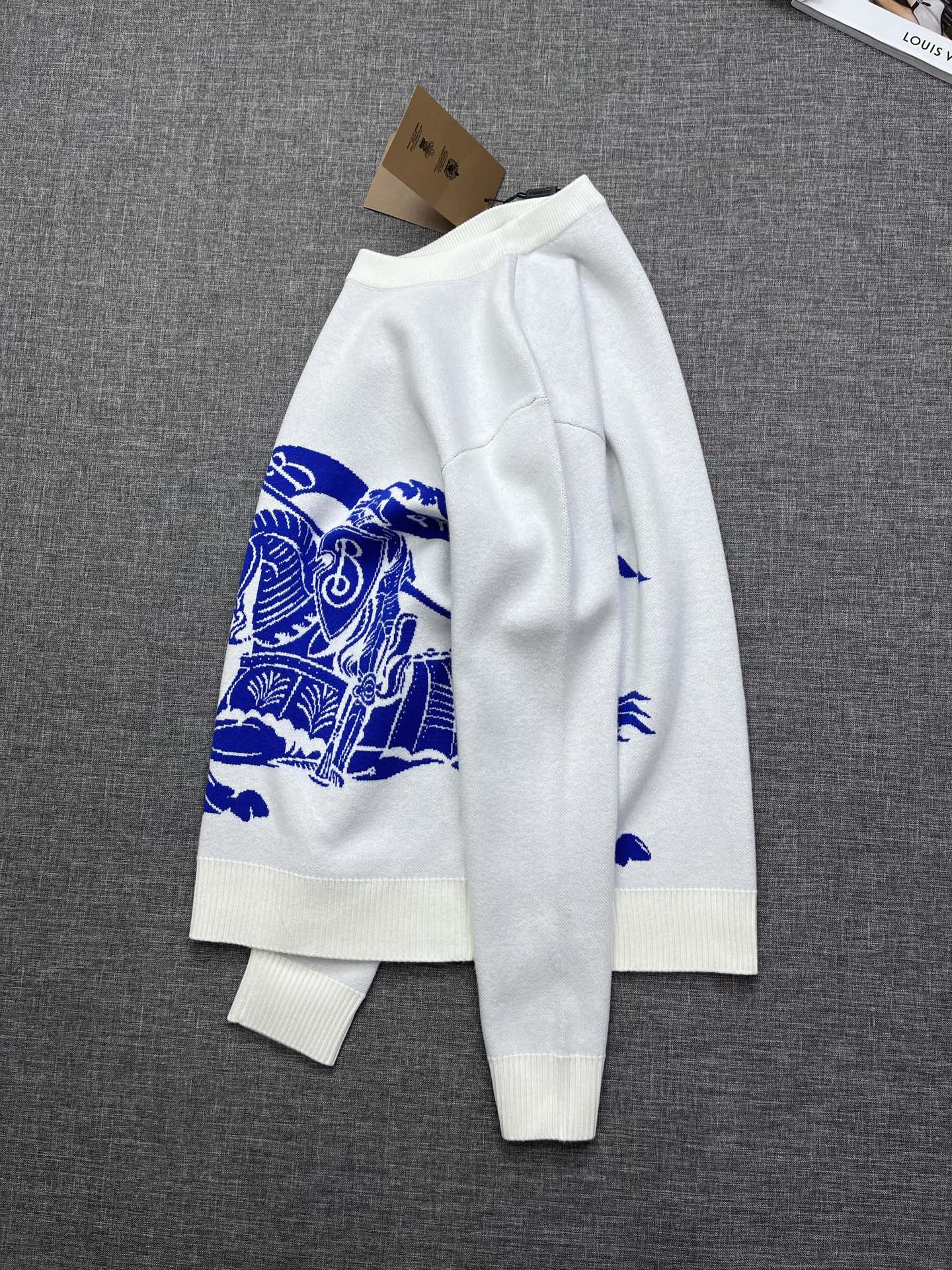 Burberry Basic Clothing Knitted S-m-xl