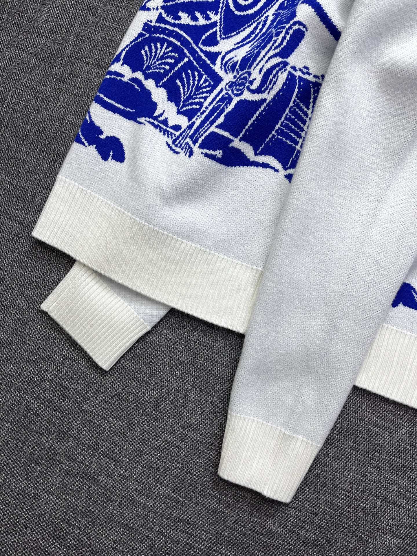 Burberry Basic Clothing Knitted S-m-xl