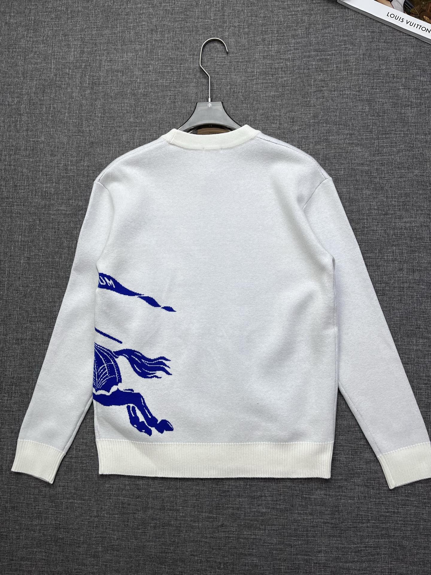 Burberry Basic Clothing Knitted S-m-xl