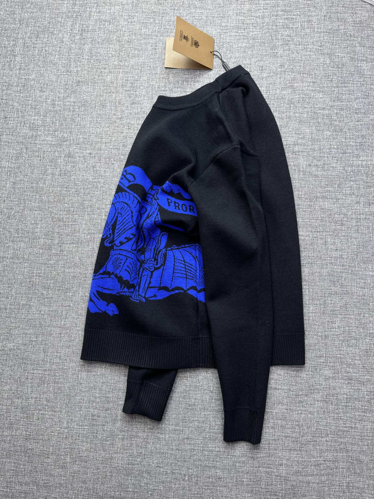 Burberry Basic Clothing Knitted S-m-xl