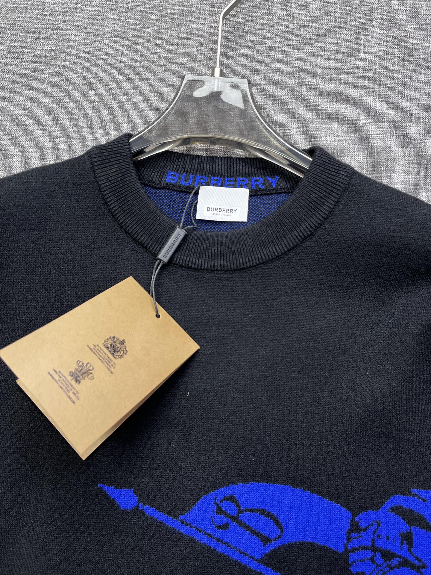 Burberry Basic Clothing Knitted S-m-xl