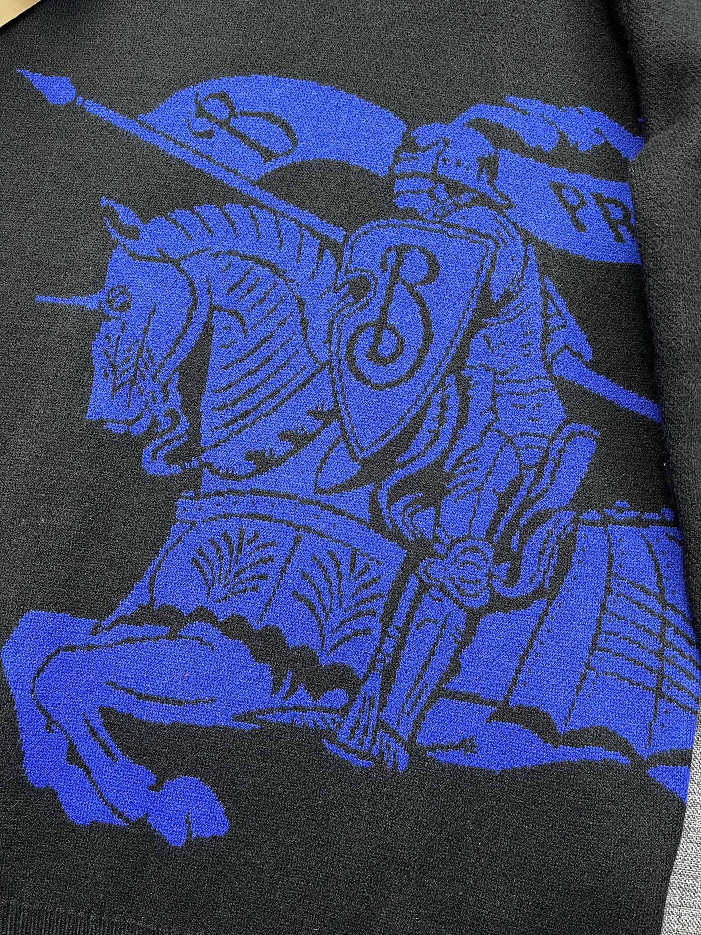 Burberry Basic Clothing Knitted S-m-xl