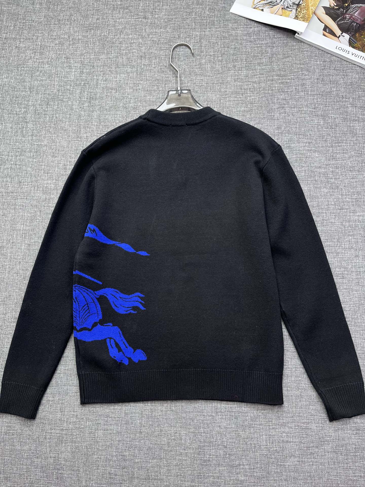 Burberry Basic Clothing Knitted S-m-xl