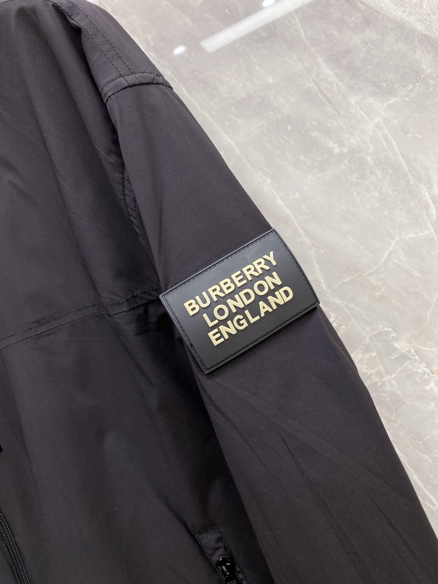 Burberry Jacket Black Hooded S