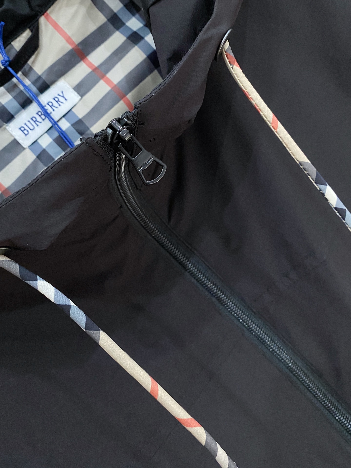 Burberry Jacket Black Hooded S