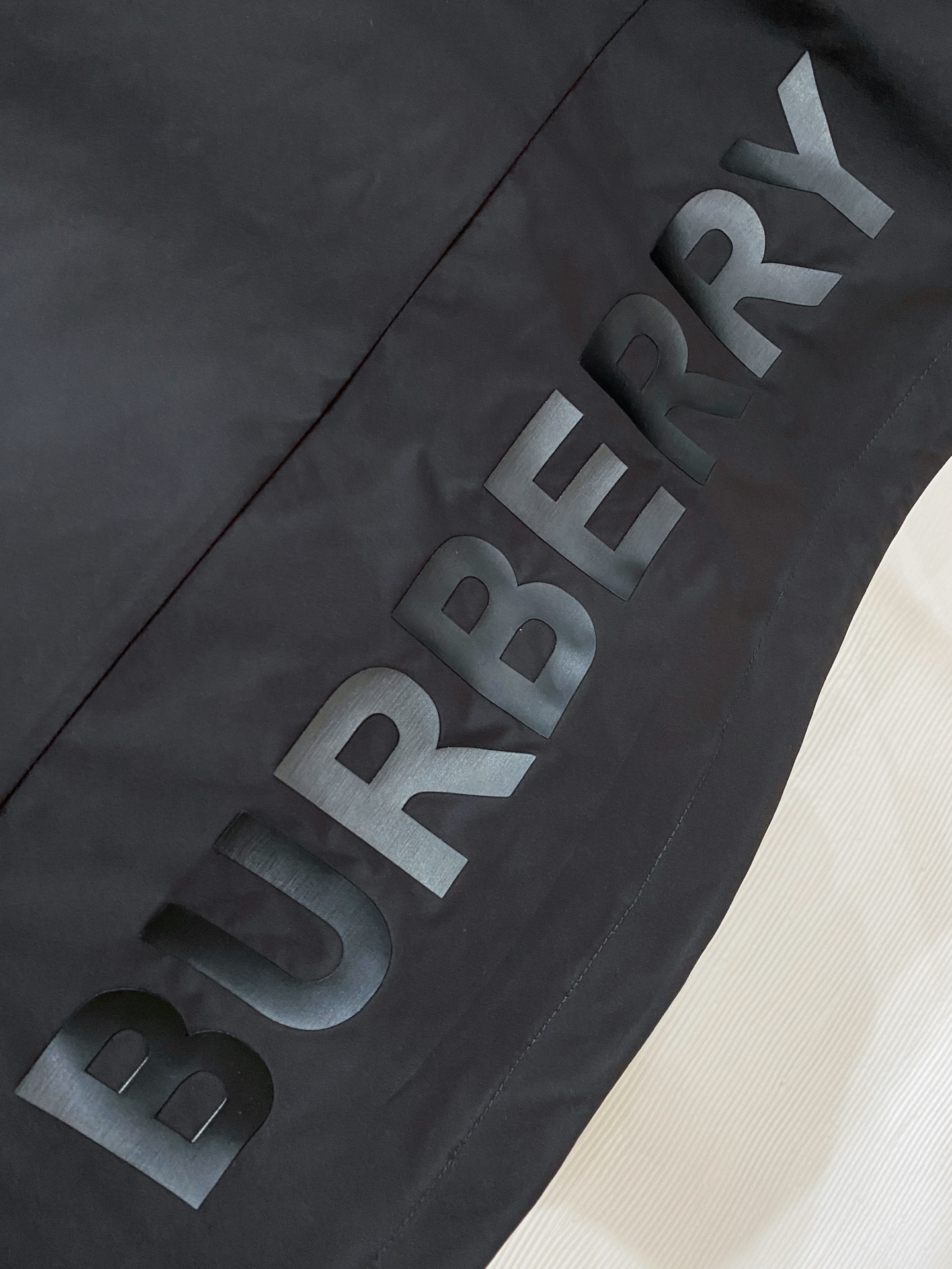 Burberry Jacket Black Hooded S