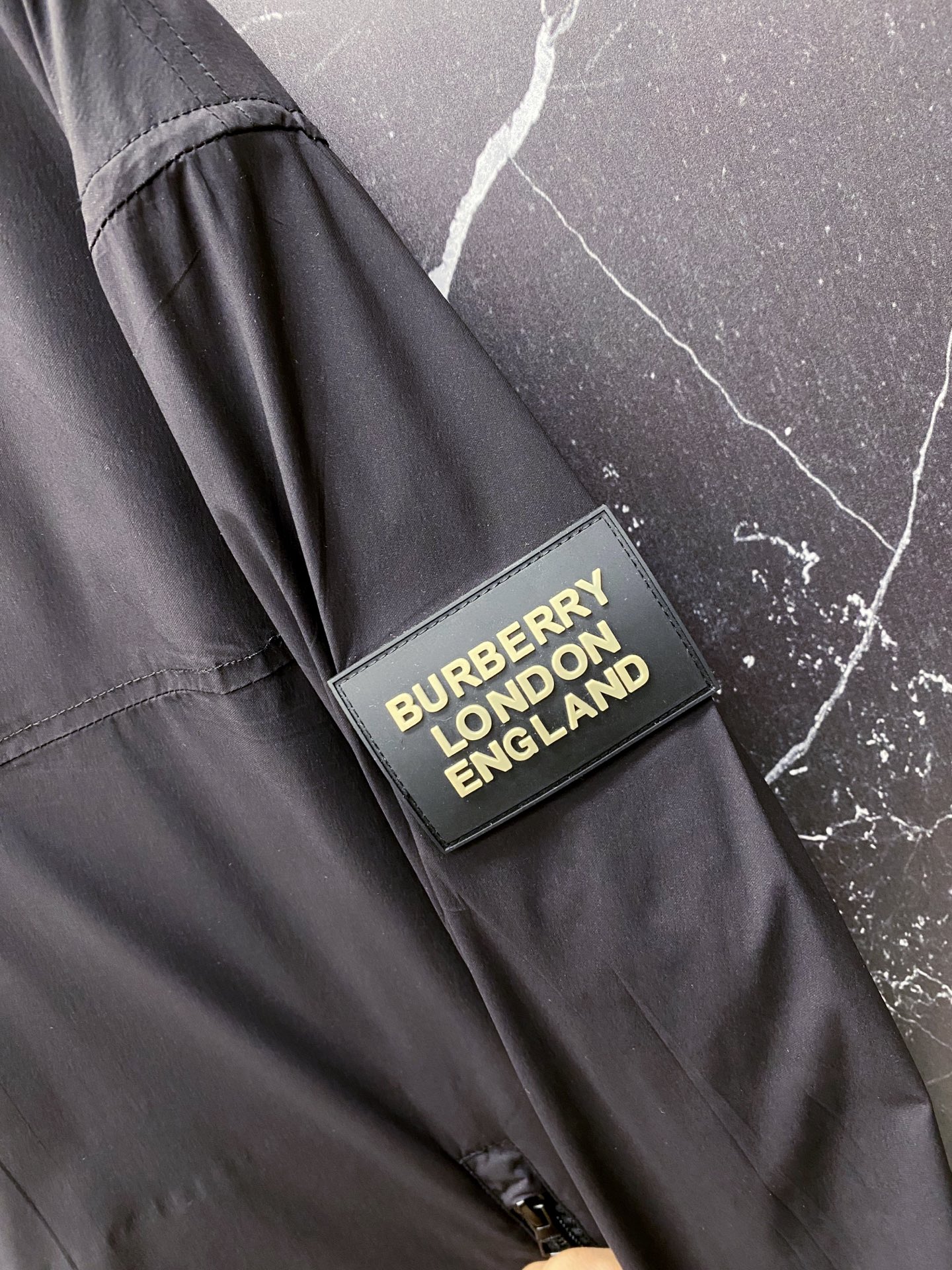 Burberry Jacket Black Hooded S