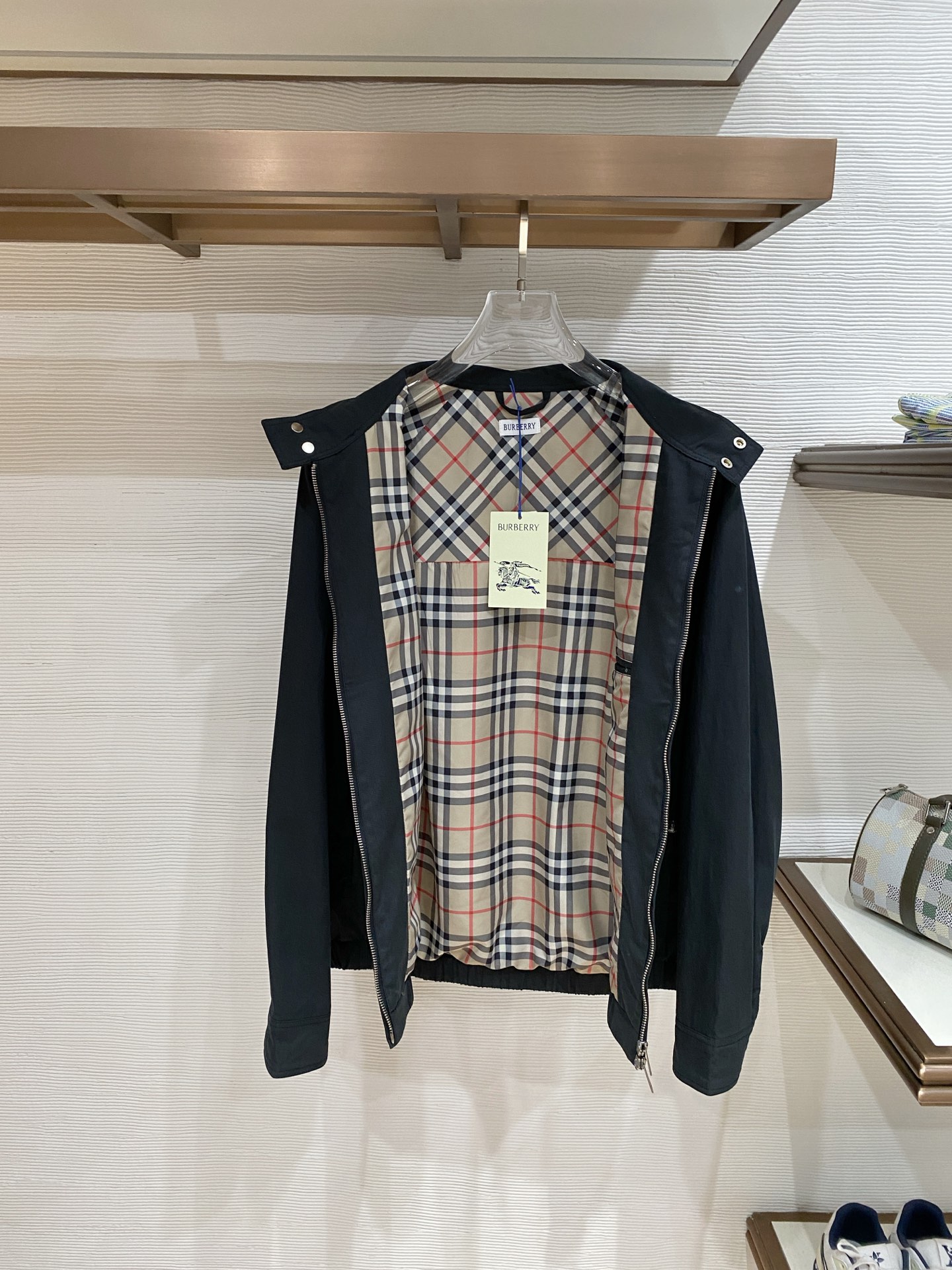 Burberry Jacket Black Hooded S
