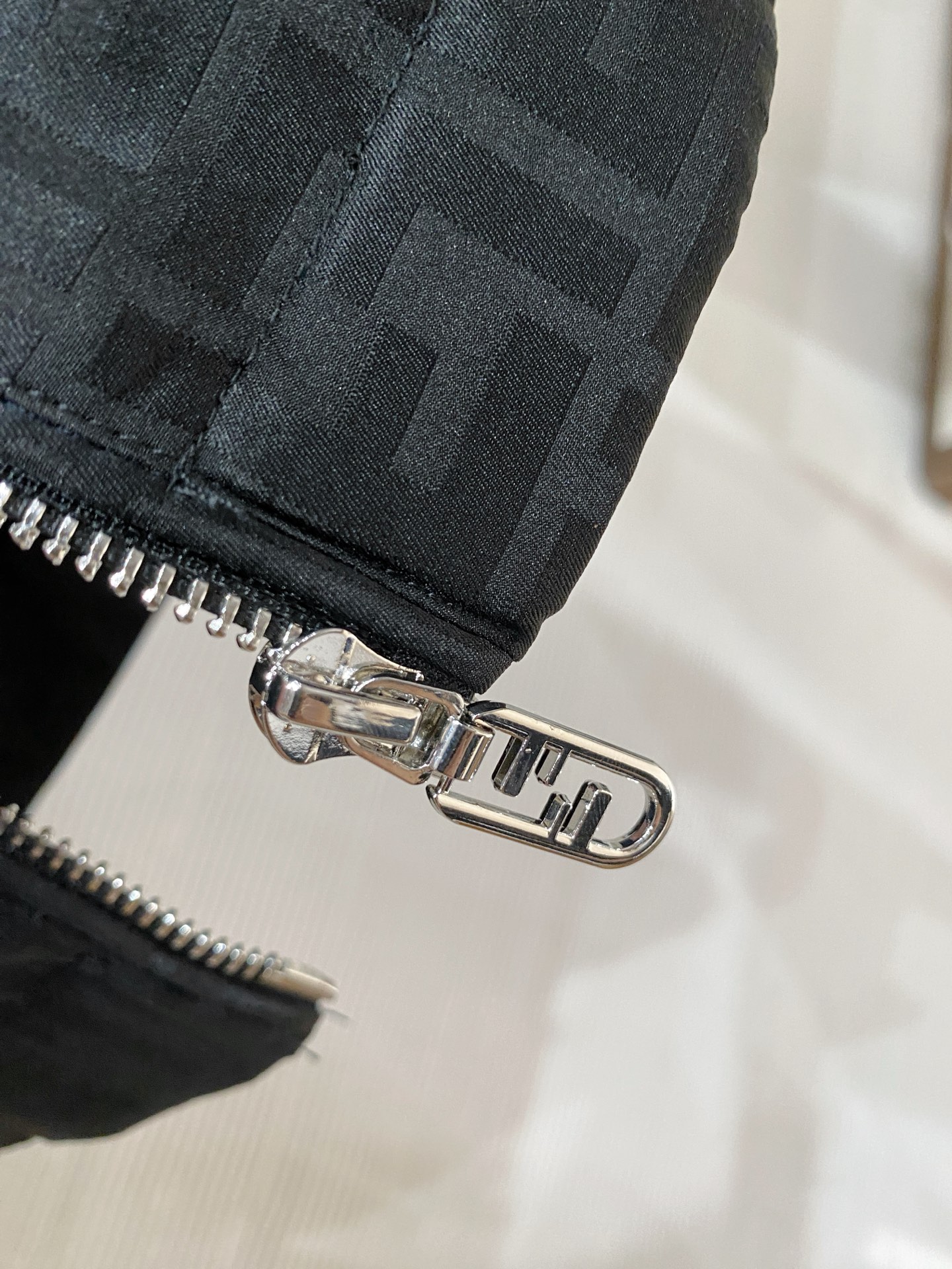 Fendi Jacket Black Hooded S