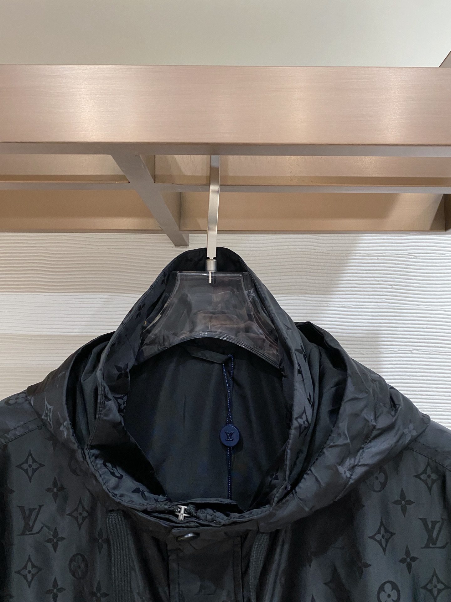 Louis Vuitton Jacket Black Hooded S-l