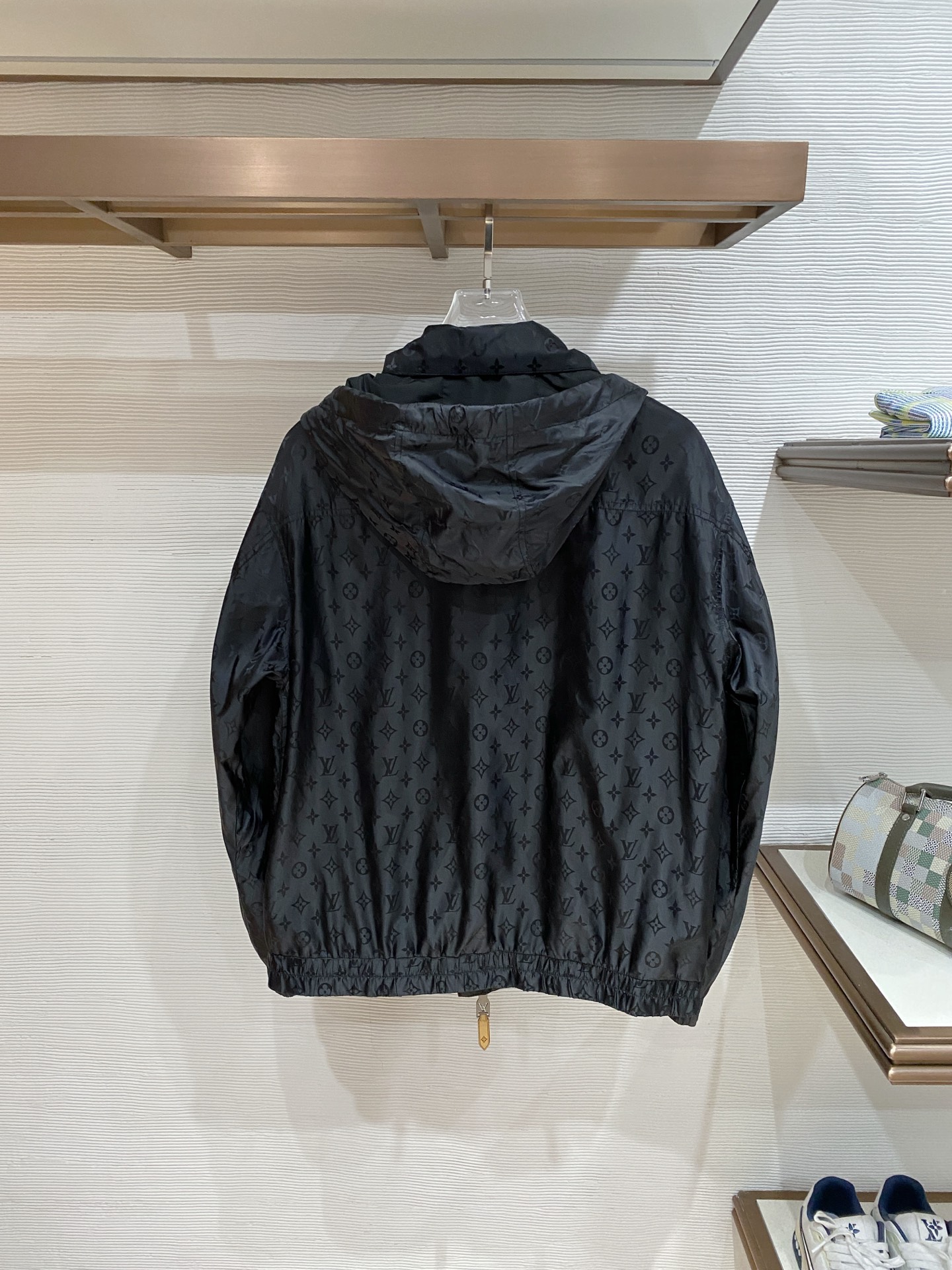 Louis Vuitton Jacket Black Hooded S-l