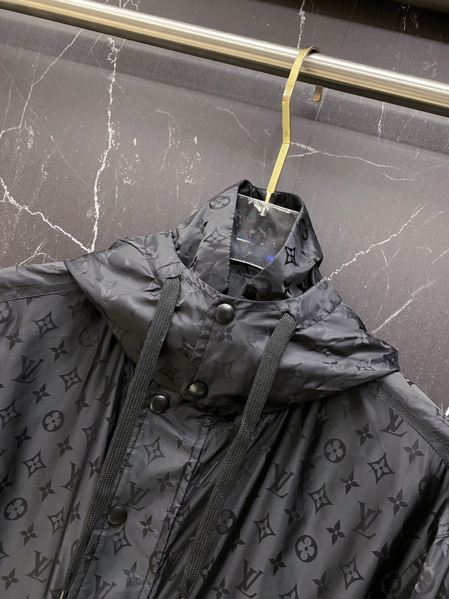 Louis Vuitton Jacket Black Hooded S-l