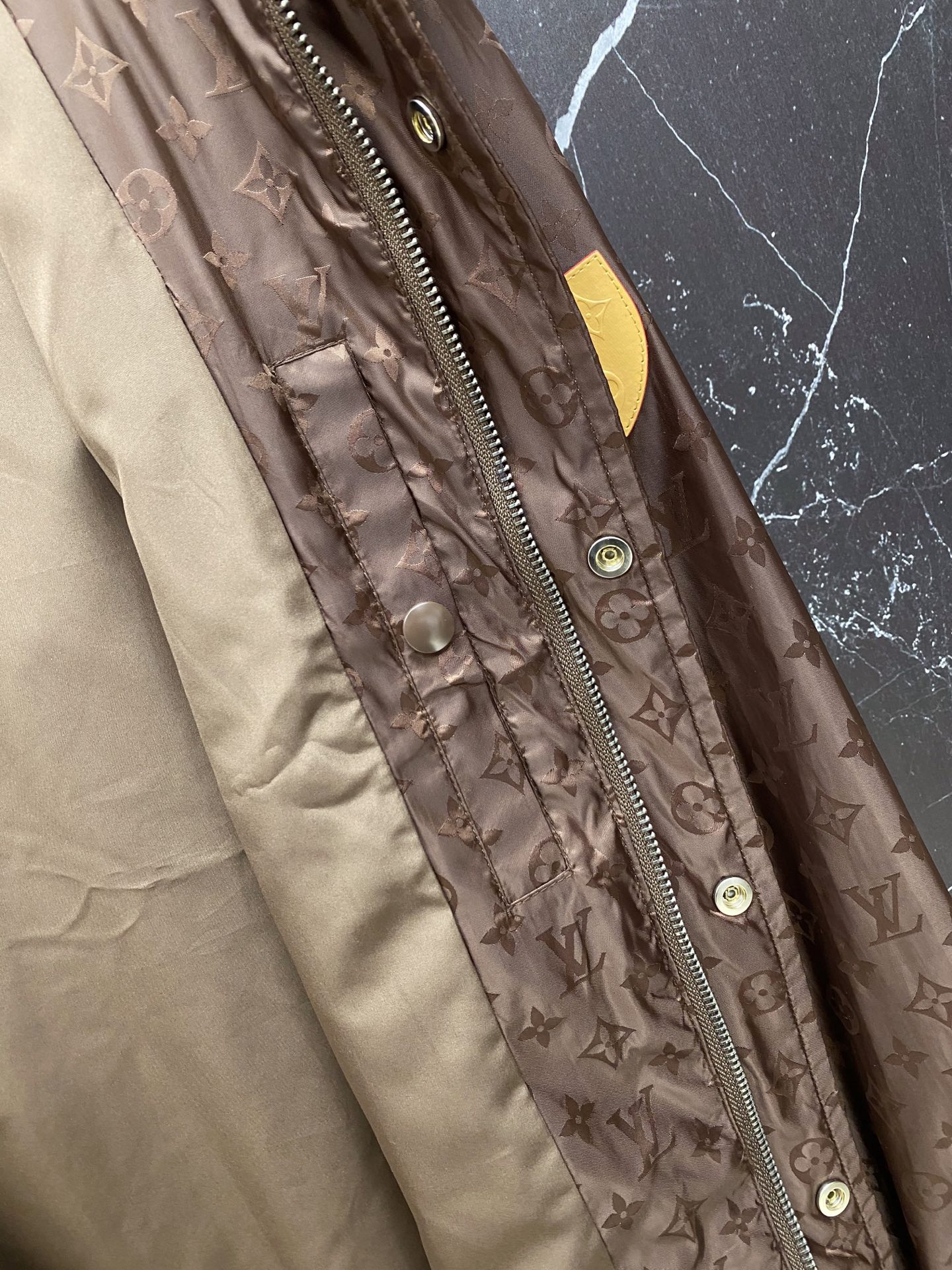 Louis Vuitton Jacket Black Hooded S-l