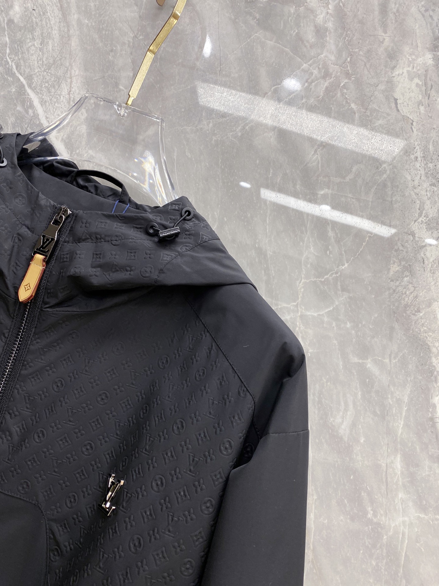 Louis Vuitton Jacket Black Hooded S-l