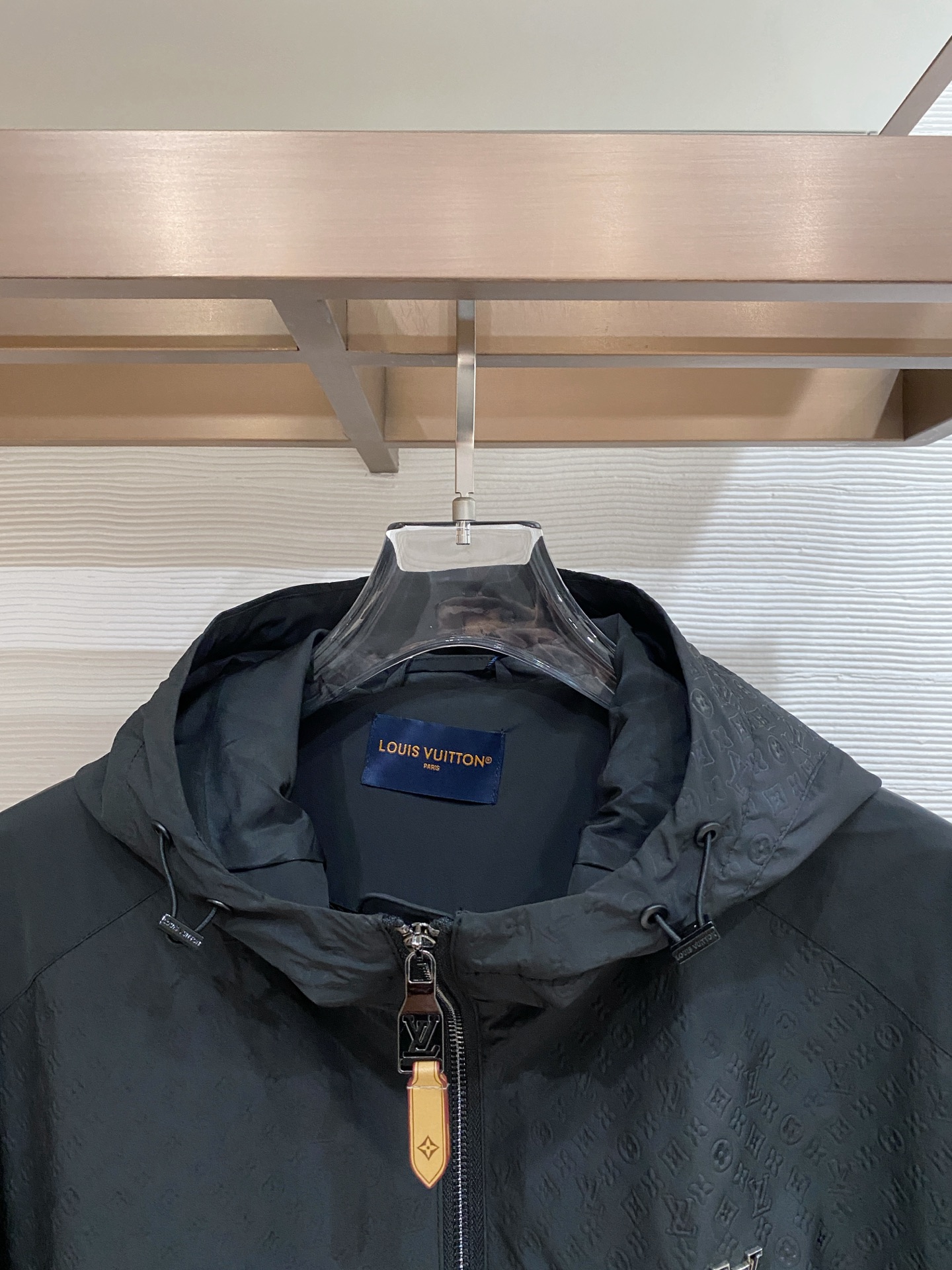 Louis Vuitton Jacket Black Hooded S-l
