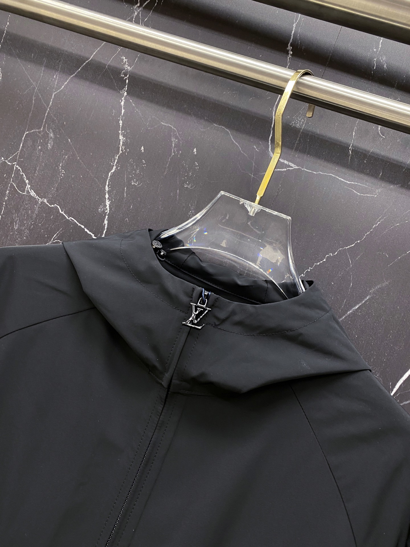 Louis Vuitton Jacket Black Hooded S-l