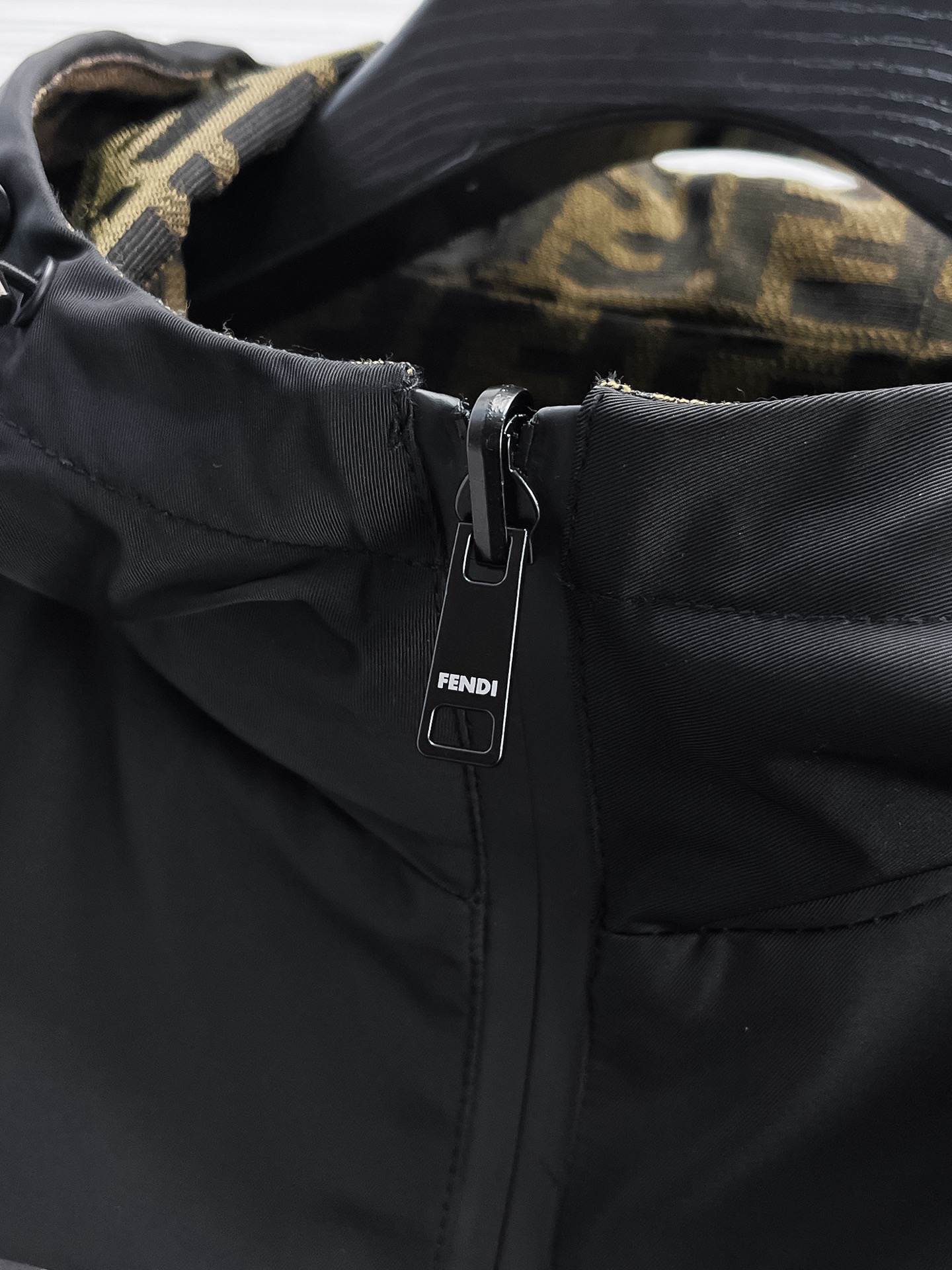 Fendi Jacket M-xxxl