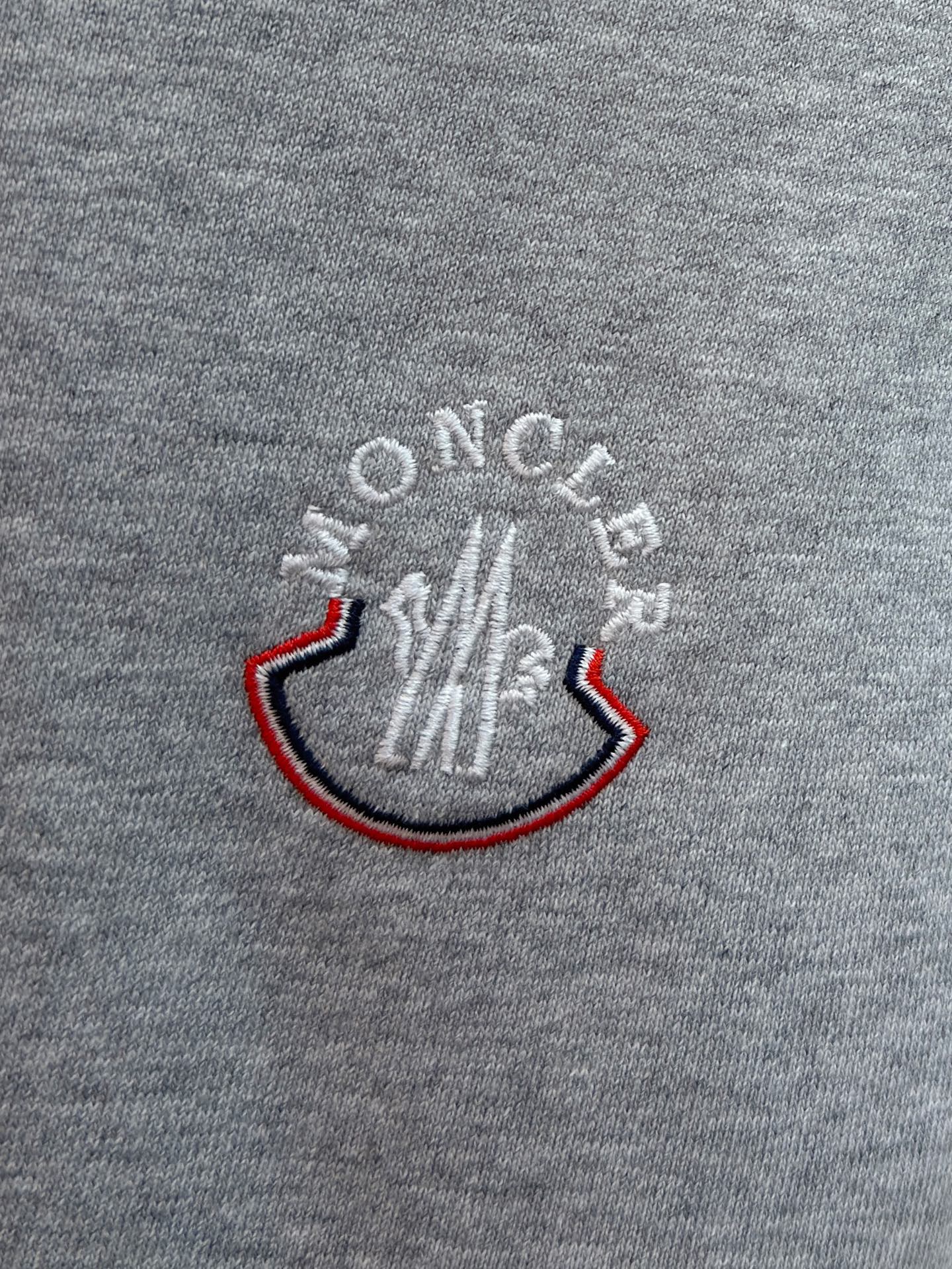 Moncler Basic Clothing M-l-xl
