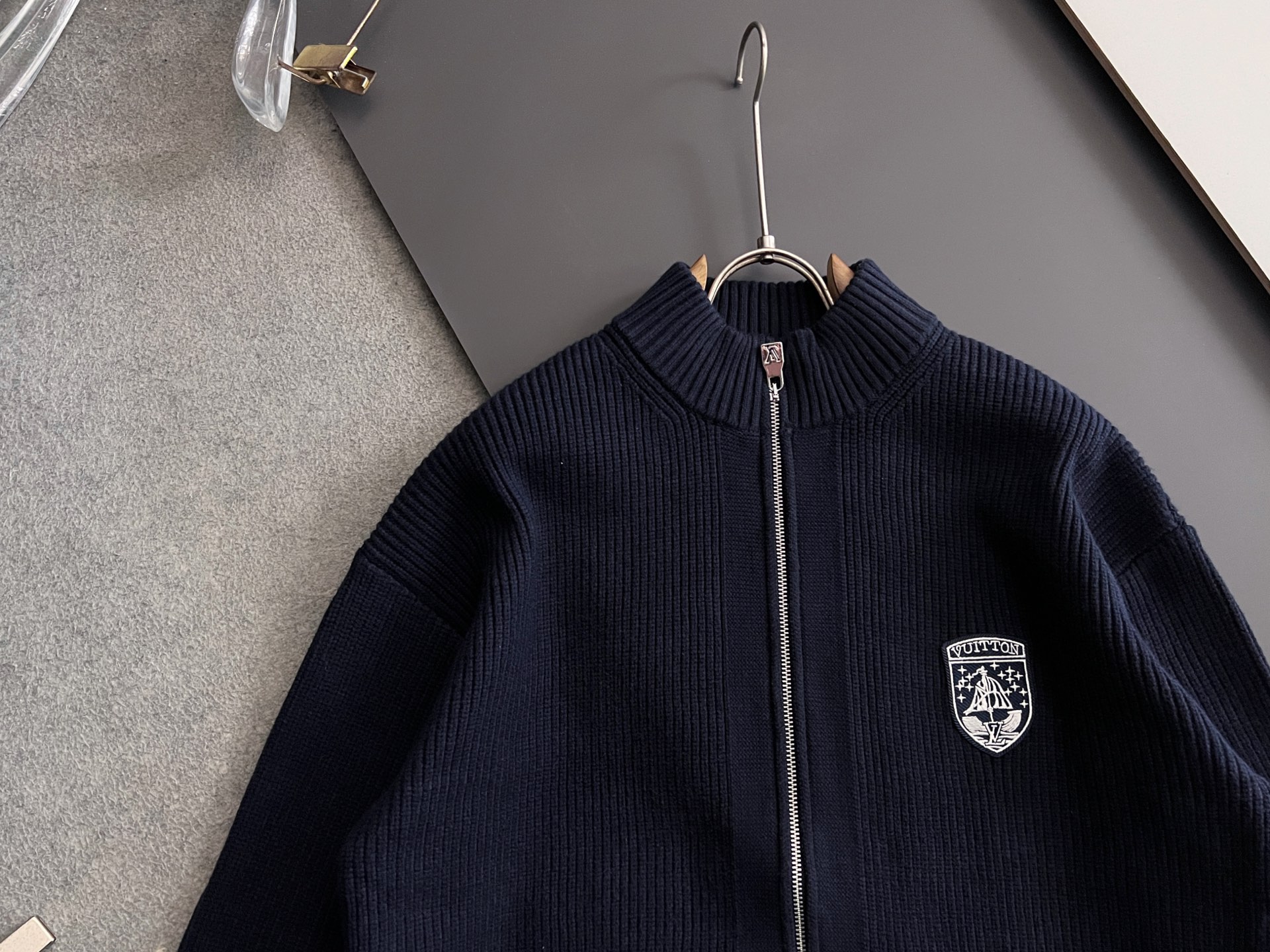 Louis Vuitton Couple Basic Clothing Wool Striped M-xl