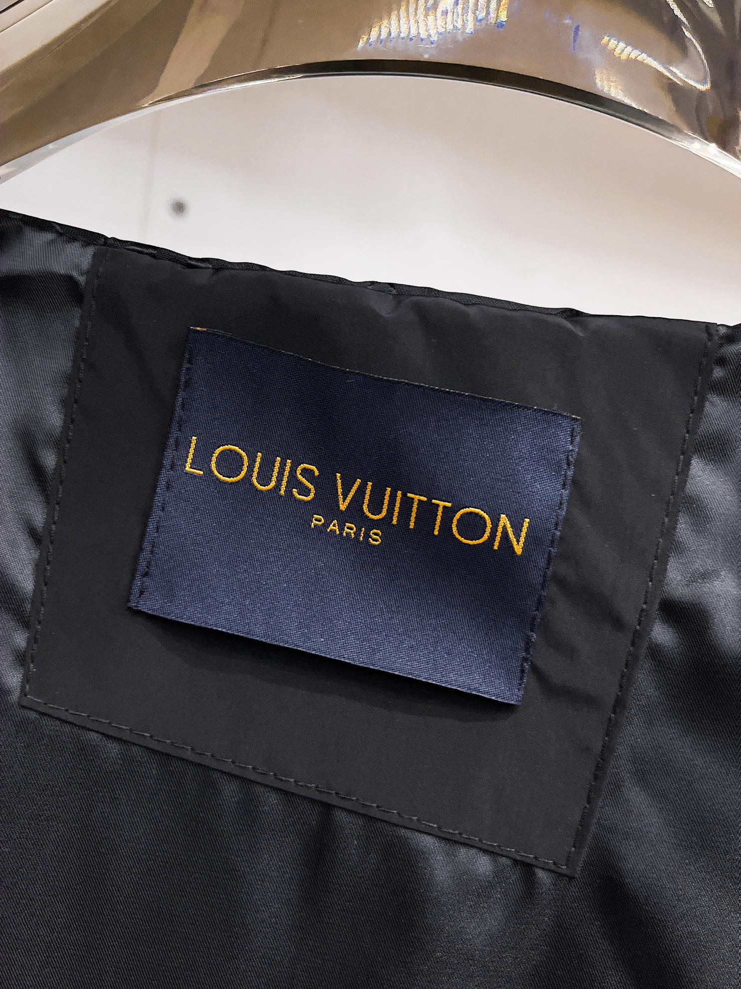 Louis Vuitton Male Jacket M-l-xl