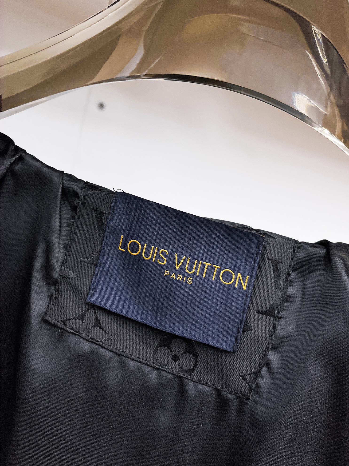 Louis Vuitton Male Jacket M-l-xl