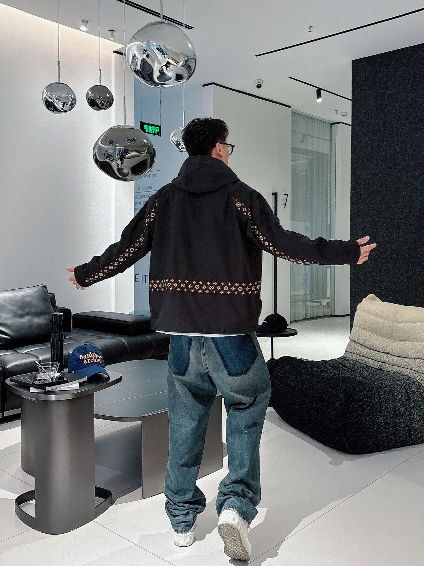 Louis Vuitton Male Jacket M-l-xl