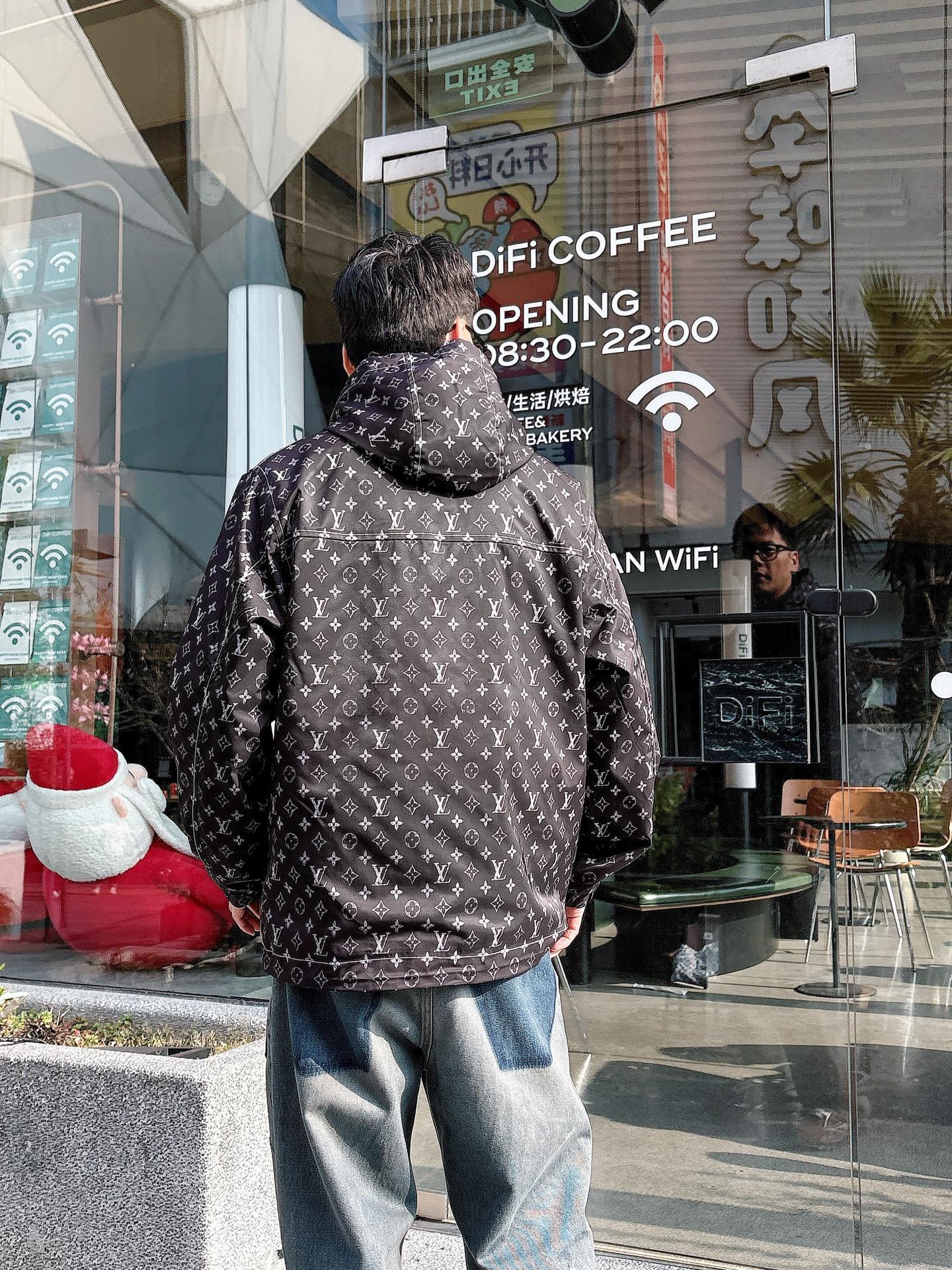 Louis Vuitton Male Jacket M-l-xl