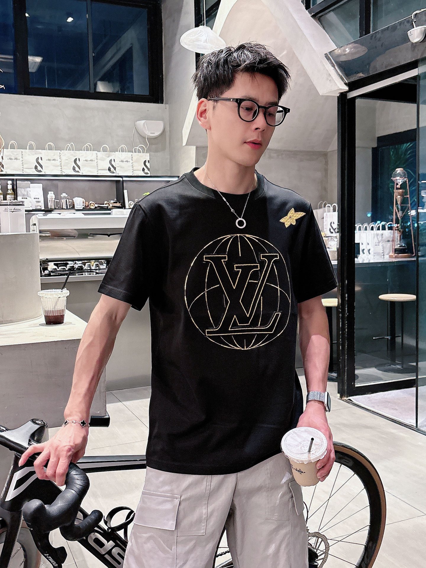 Louis Vuitton Male Basic Clothing Black S-m-l-xl