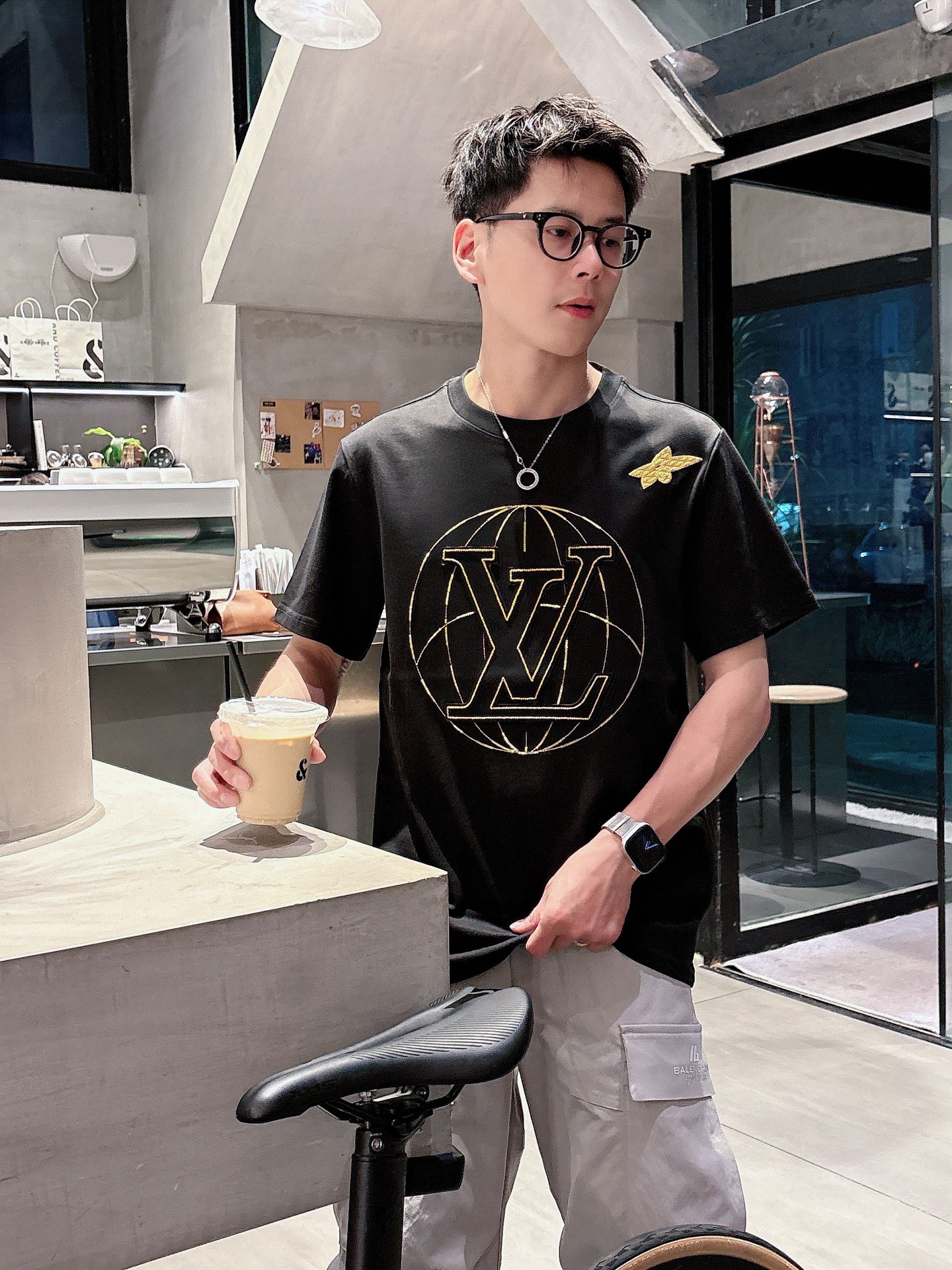 Louis Vuitton Male Basic Clothing Black S-m-l-xl