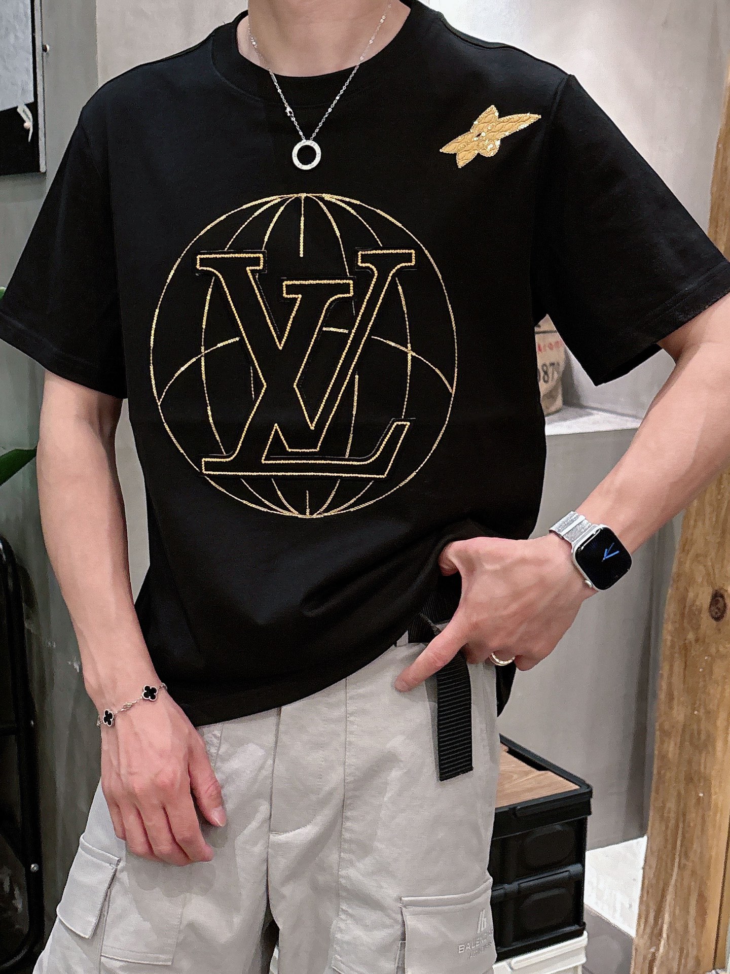 Louis Vuitton Male Basic Clothing Black S-m-l-xl