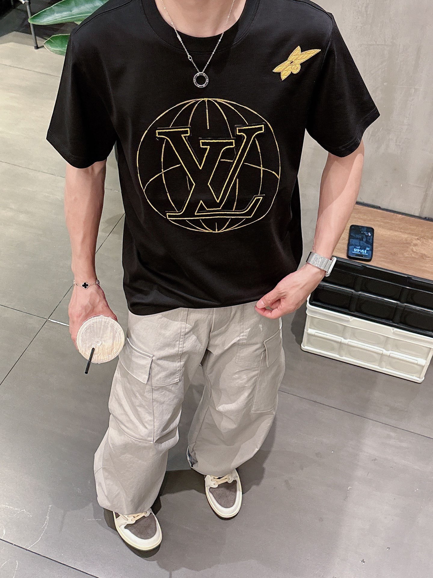 Louis Vuitton Male Basic Clothing Black S-m-l-xl