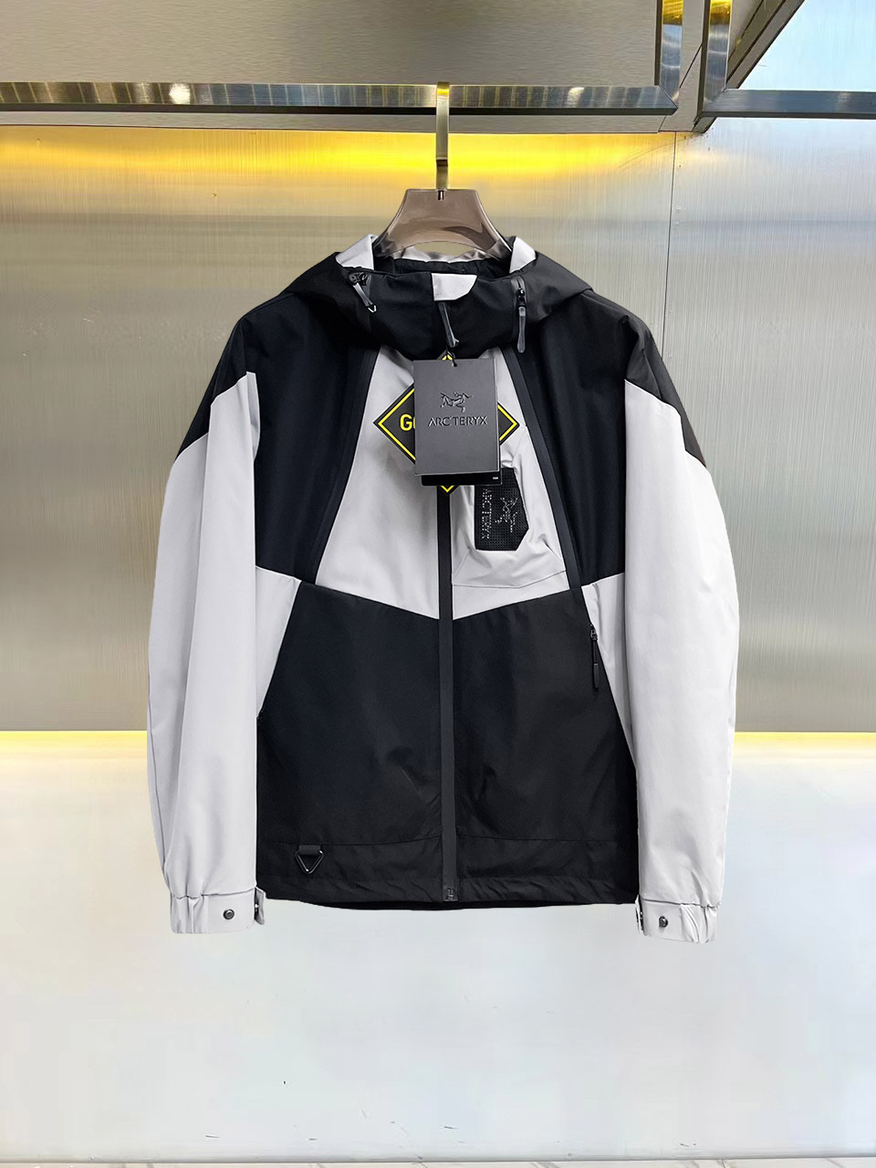 Arcteryx Male Jacket M-xl