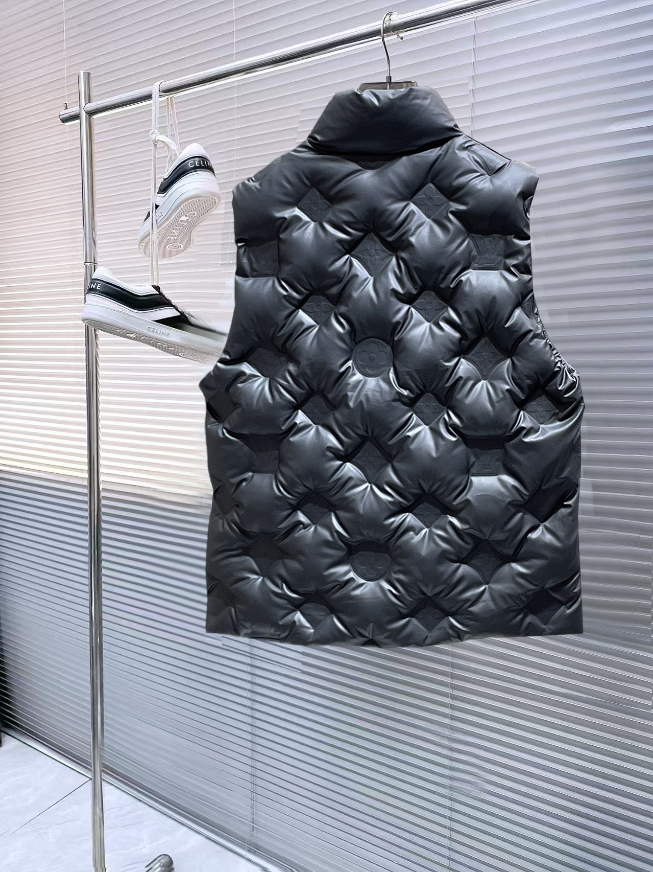 Louis Vuitton Down Vest Goose Down M-l-xl
