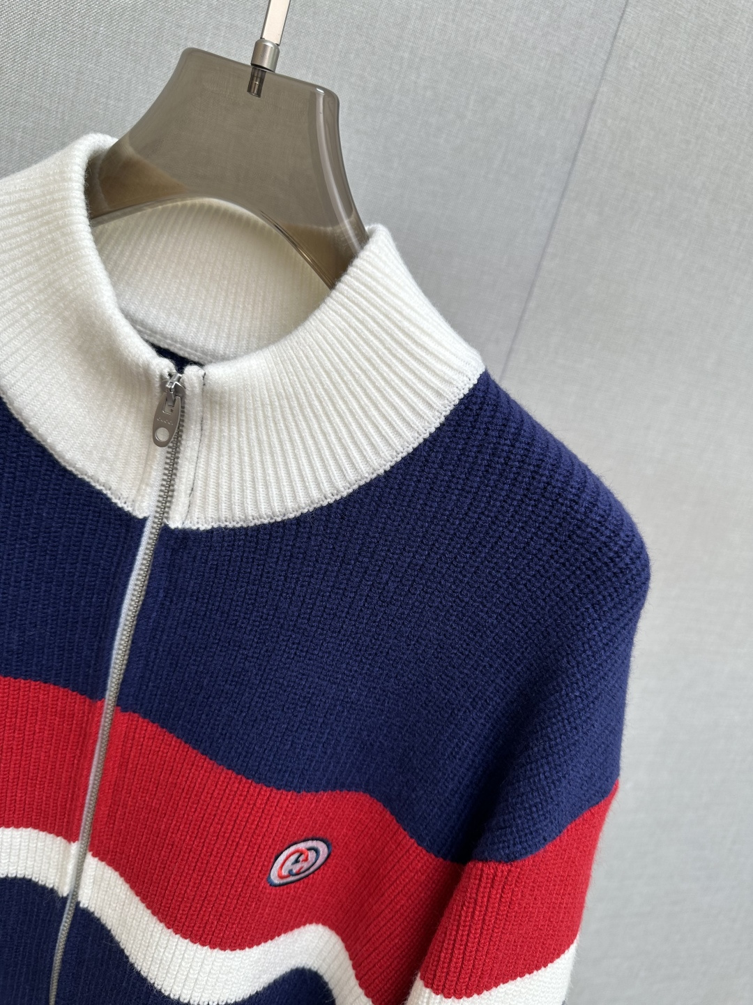 Gucci Basic Clothing Wool M-l-xl