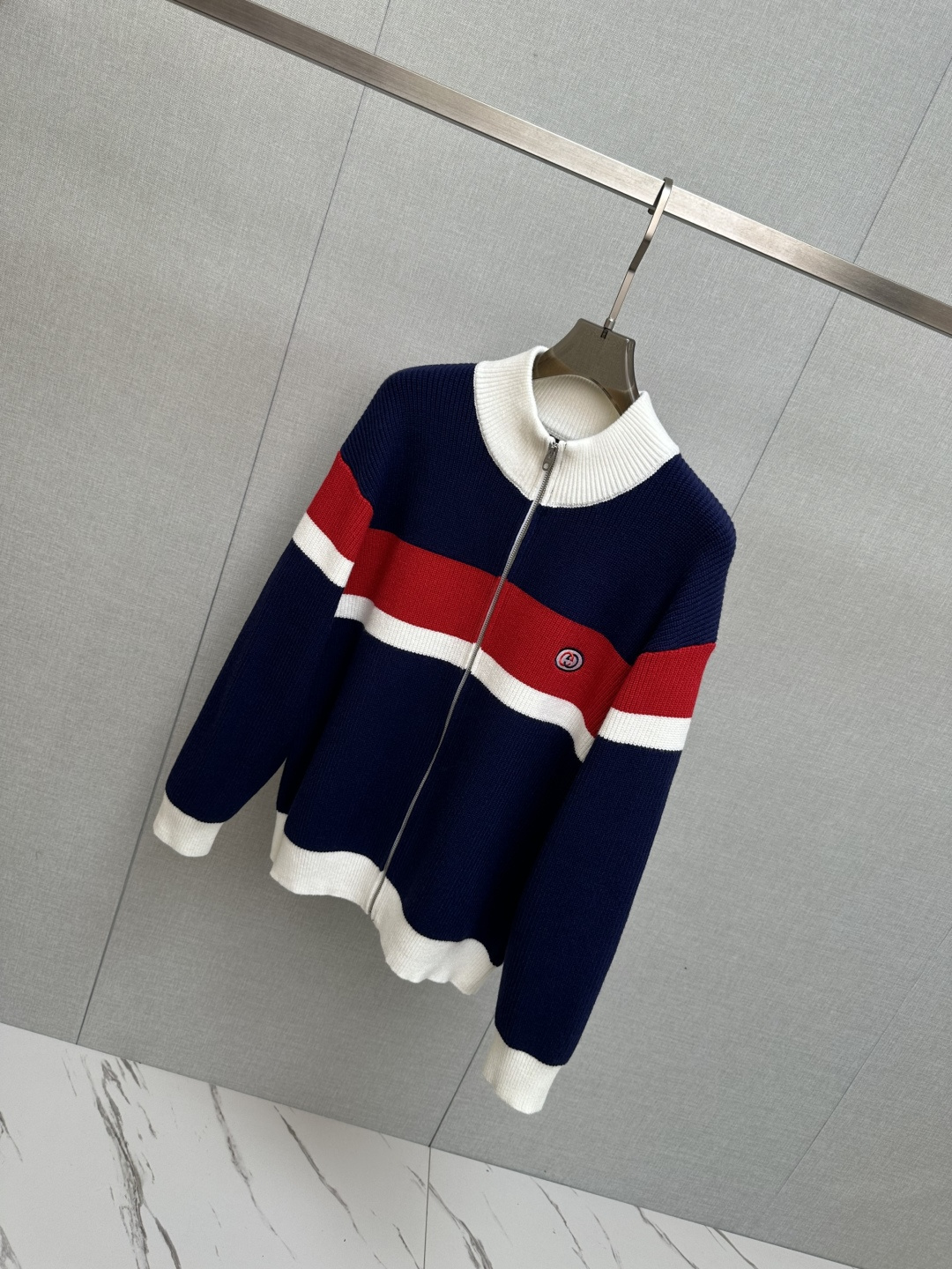 Gucci Basic Clothing Wool M-l-xl