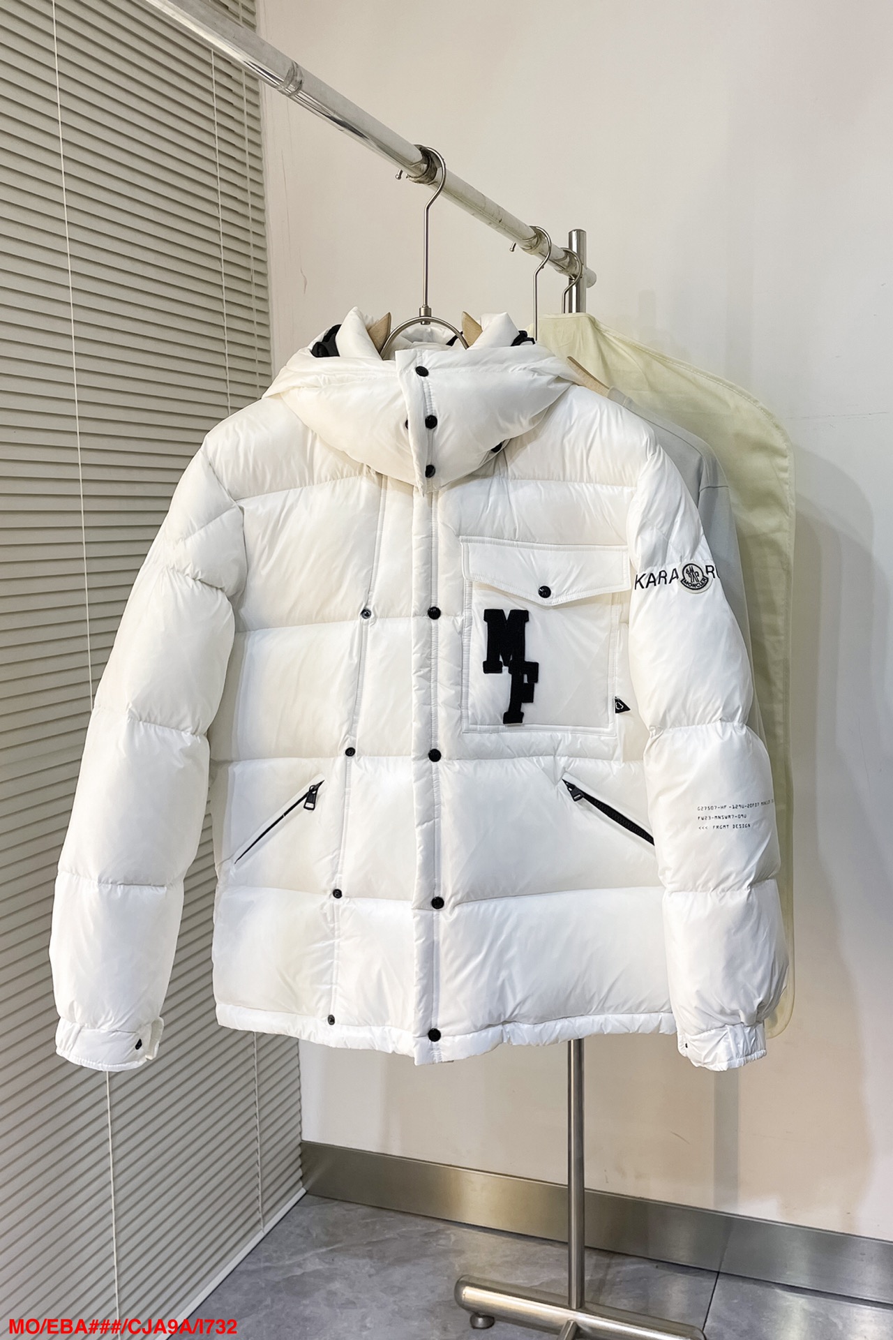 Moncler Couple Down Jacket M-l