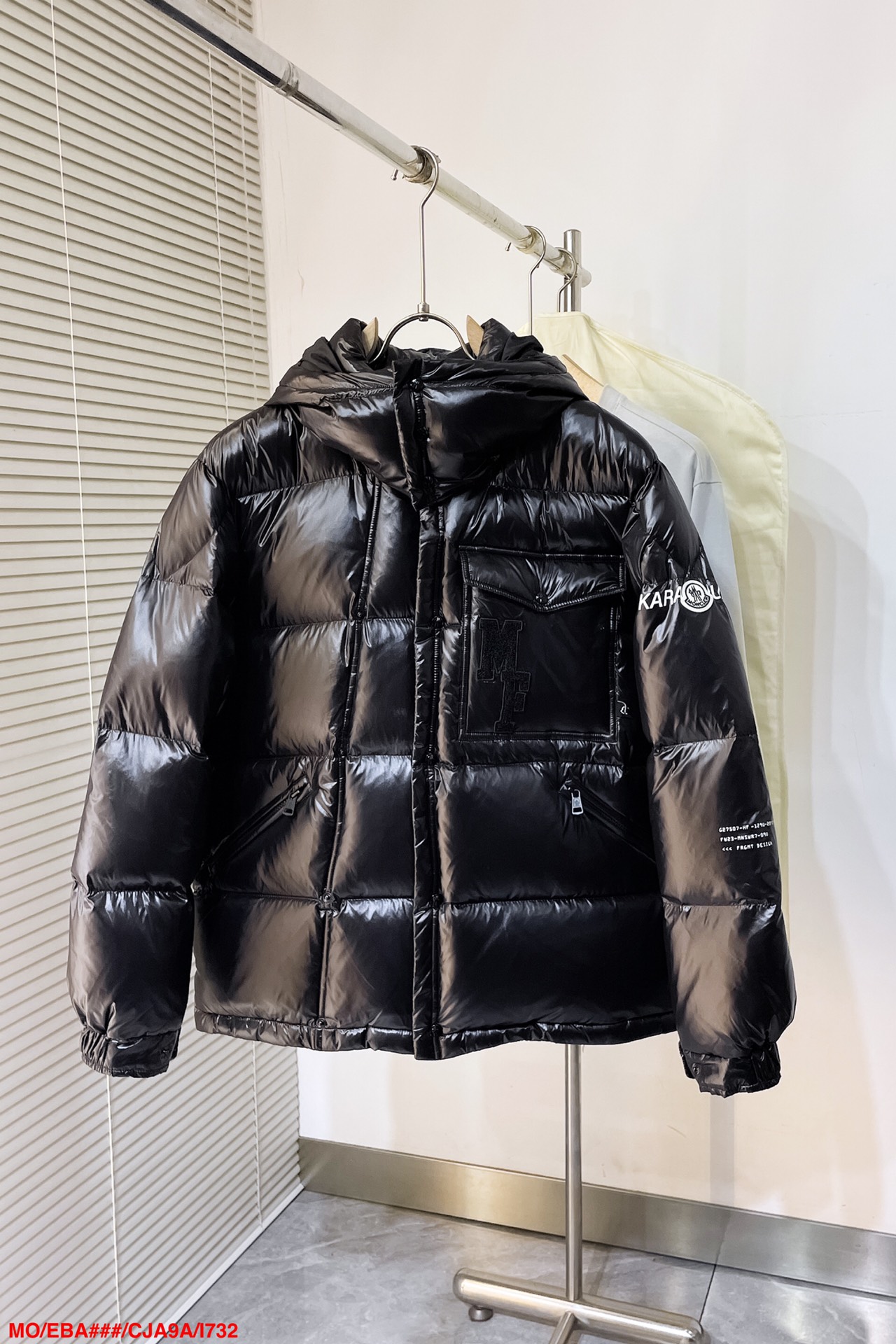 Moncler Couple Down Jacket M-l