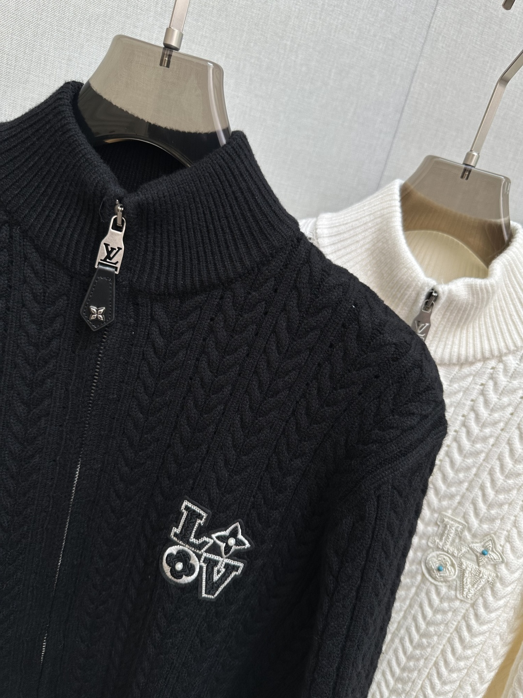 Louis Vuitton Basic Clothing Wool M-l-xl