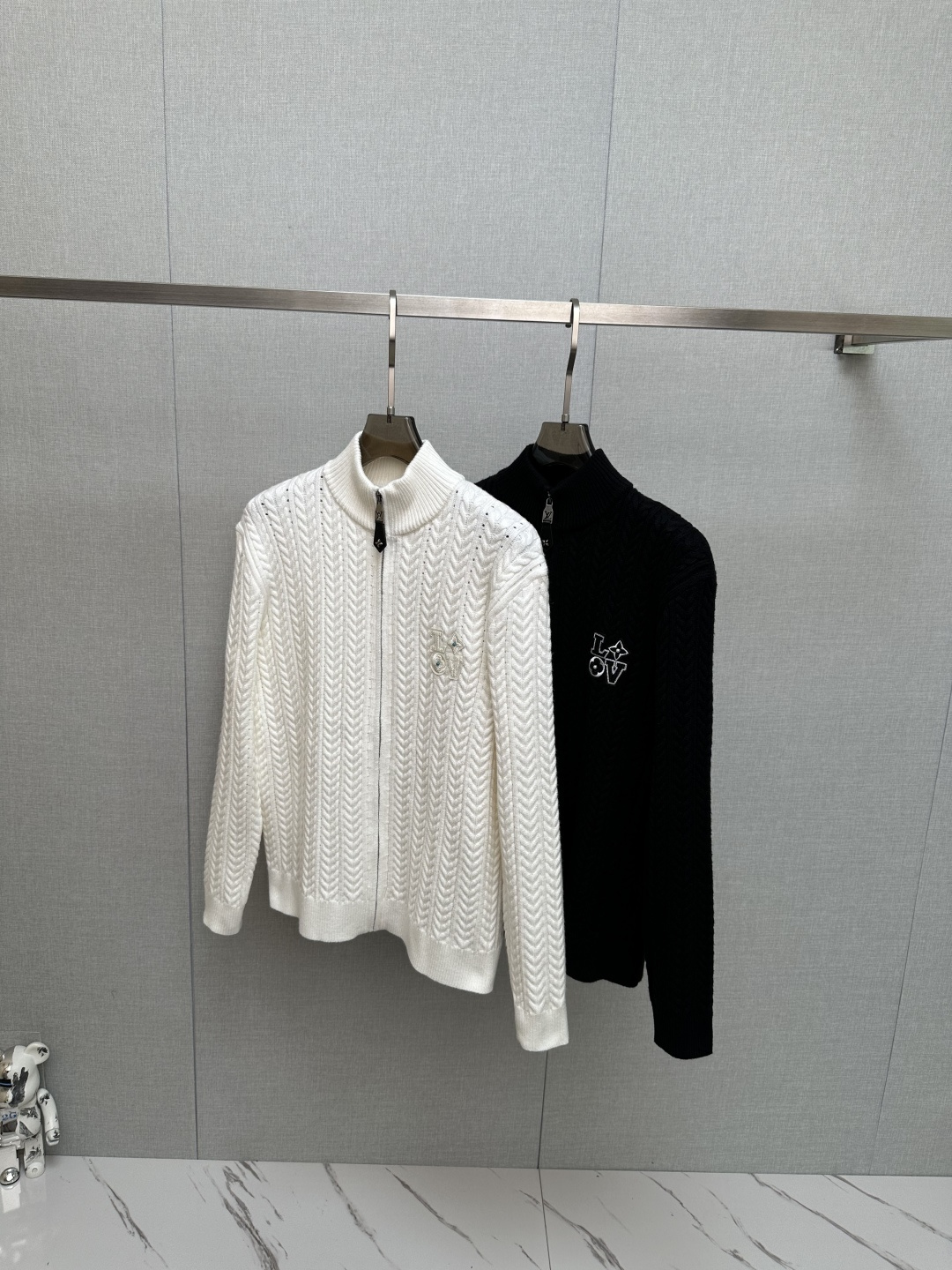 Louis Vuitton Basic Clothing Wool M-l-xl