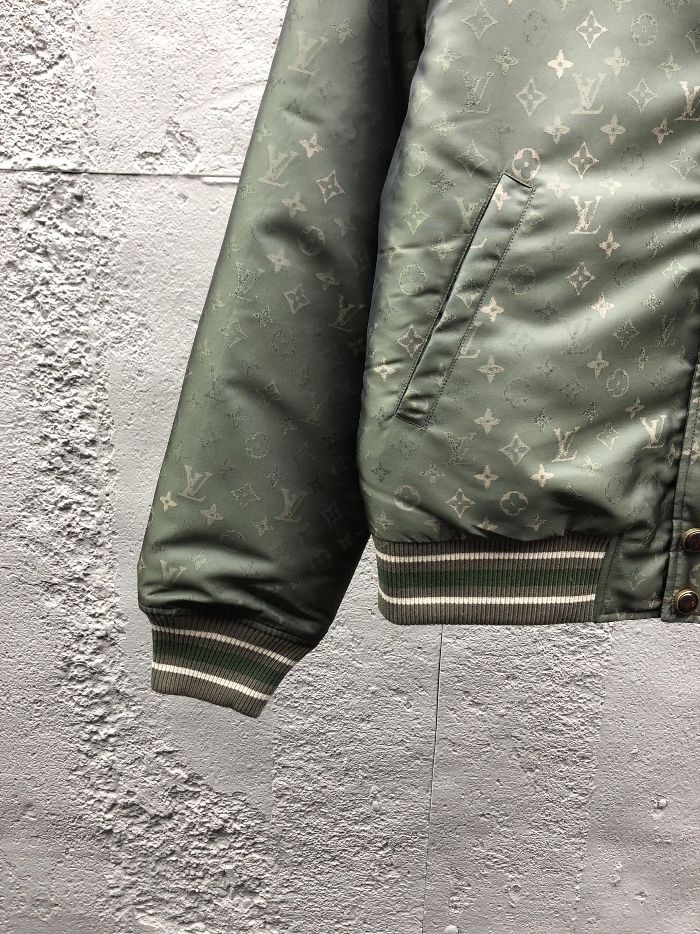 Louis Vuitton Male Jacket M-l-xl