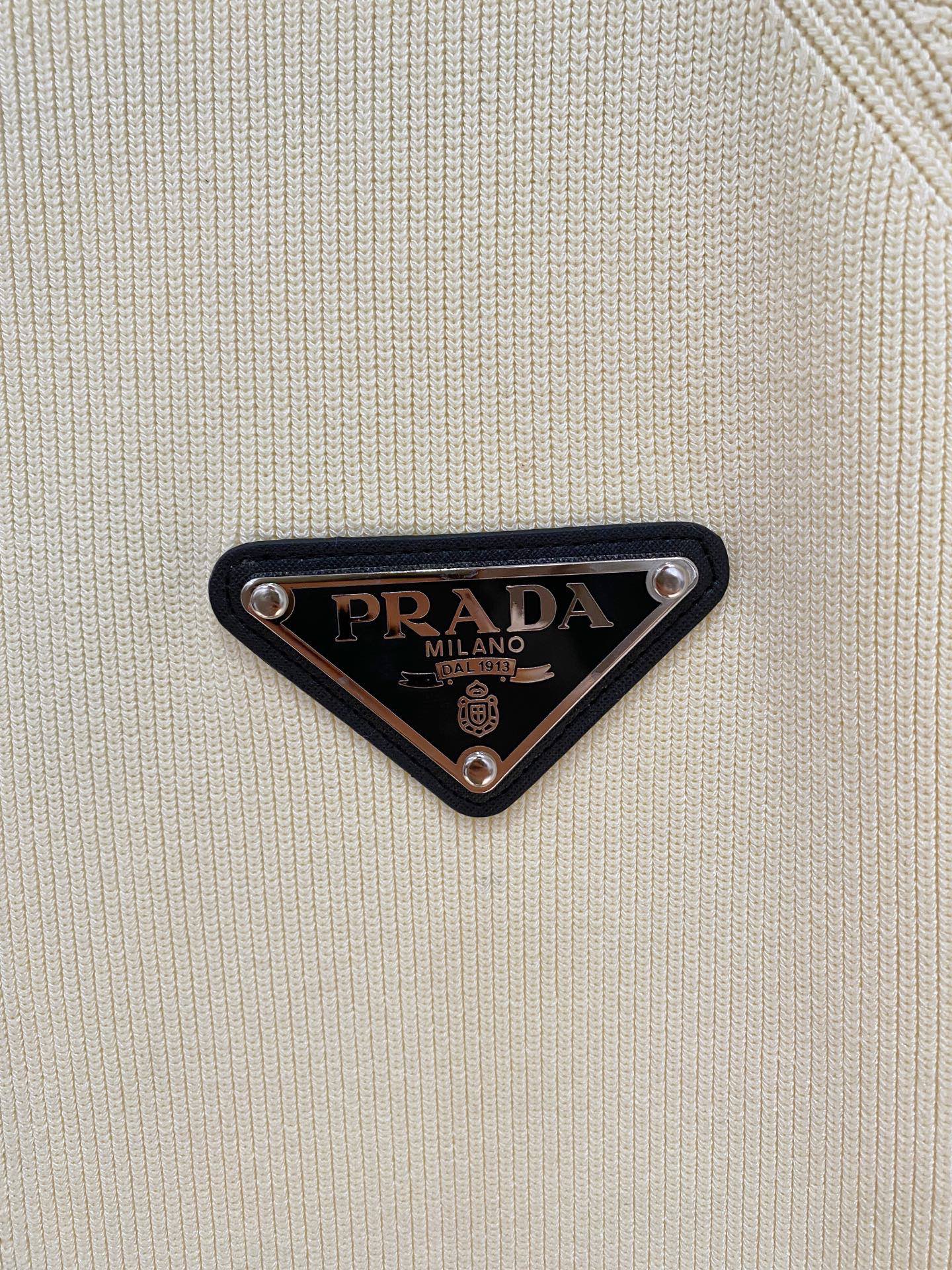 Prada Basic Clothing Wool M-xl