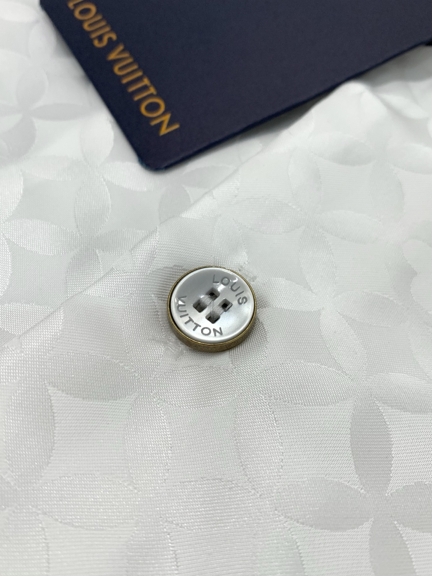 Louis Vuitton Basic Clothing S-m-l-xl