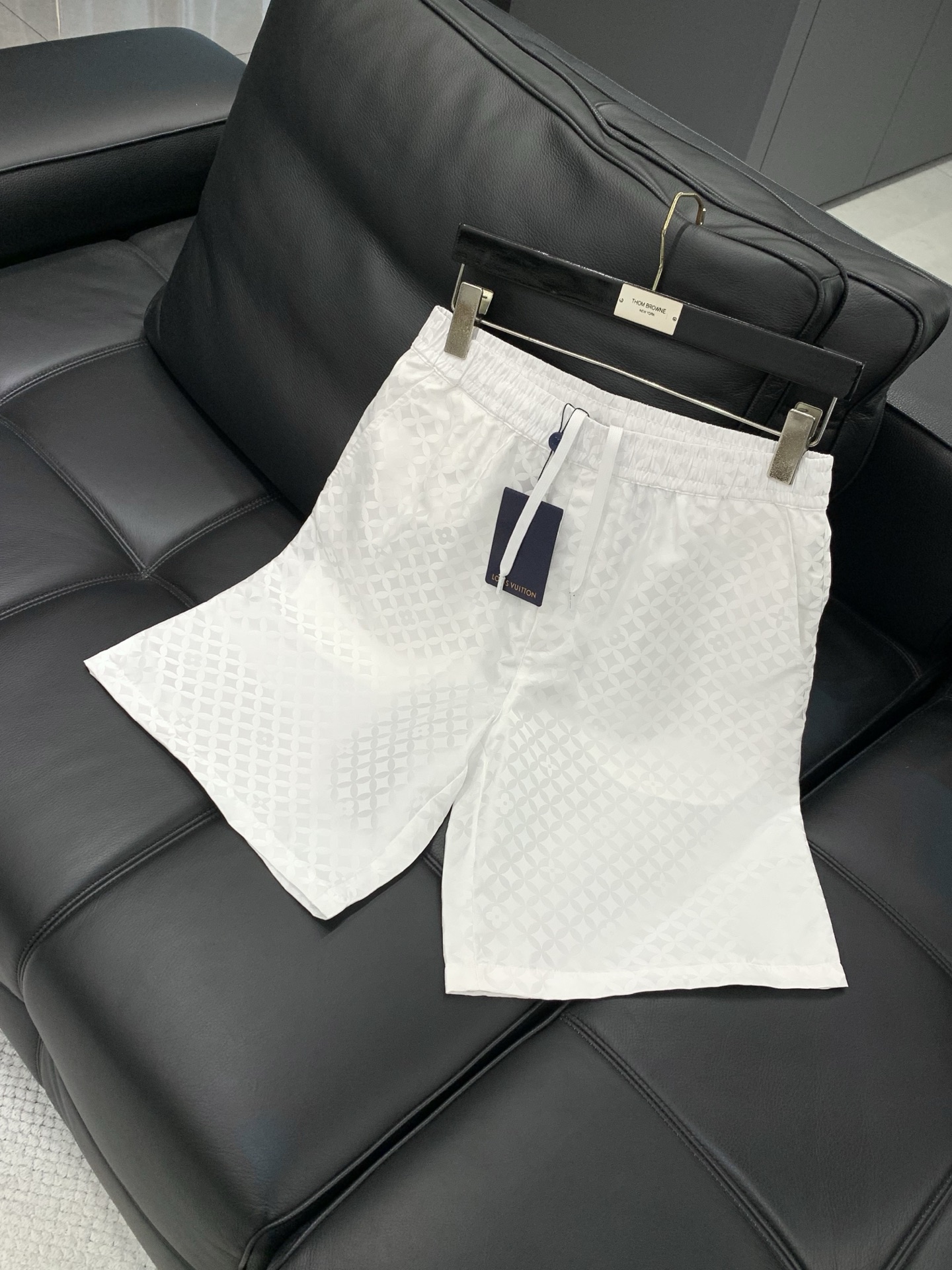 Louis Vuitton Basic Clothing S-m-l-xl