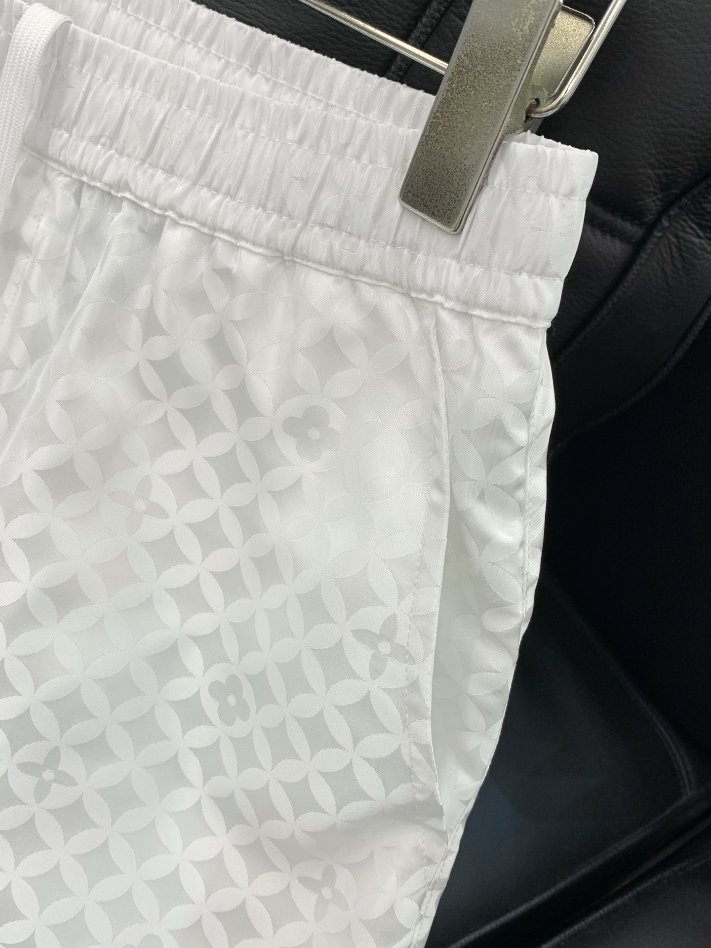 Louis Vuitton Basic Clothing S-m-l-xl