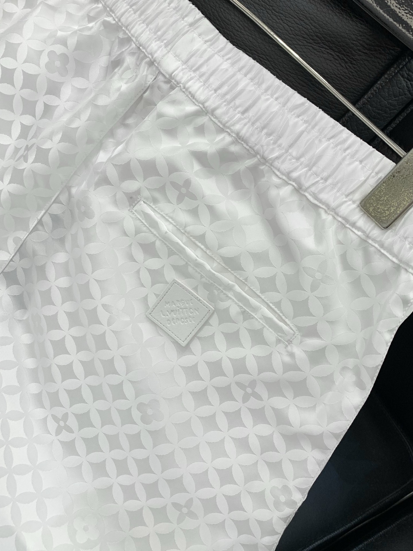 Louis Vuitton Basic Clothing S-m-l-xl