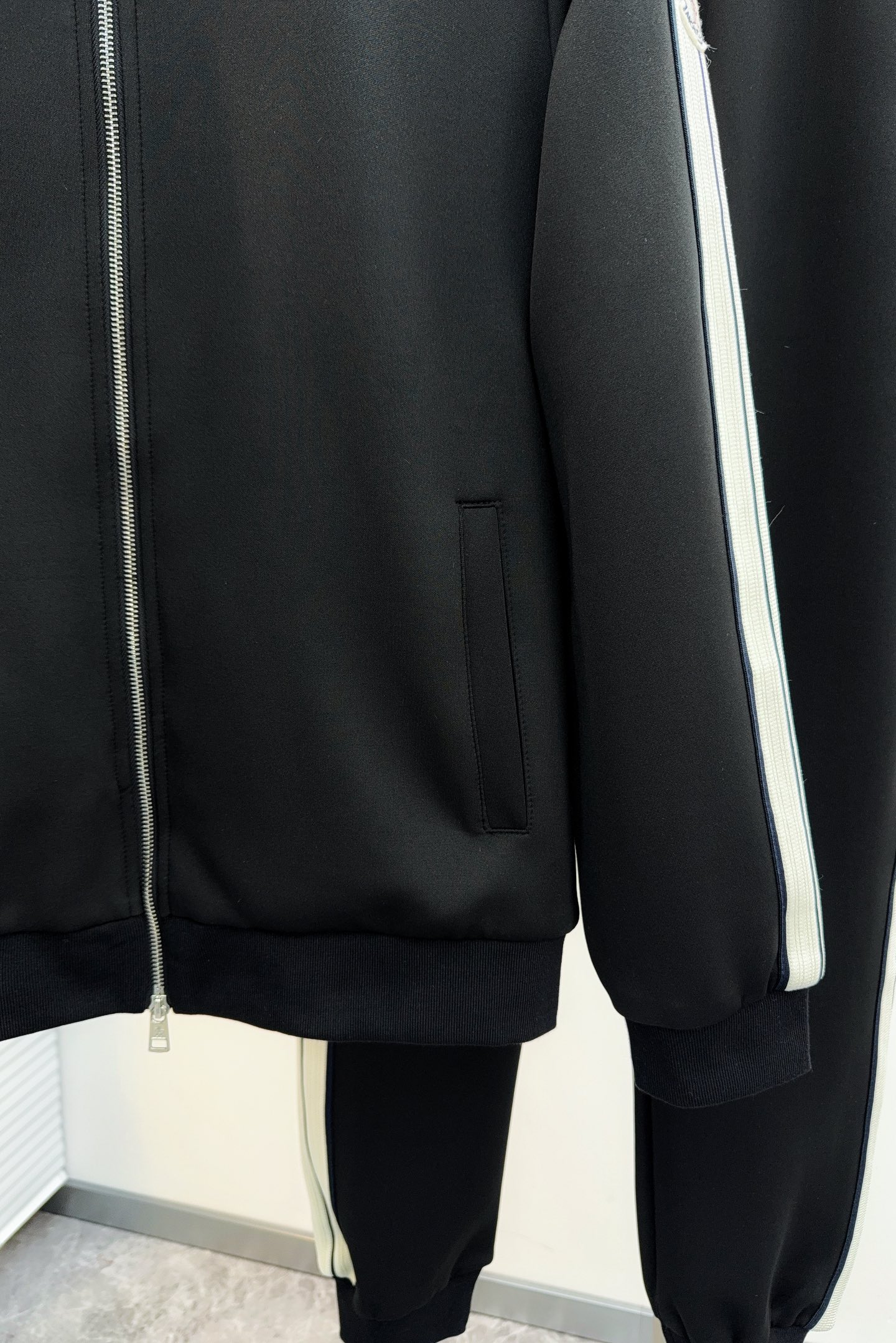 Moncler Basic Clothing Knitted S-m-l-xl